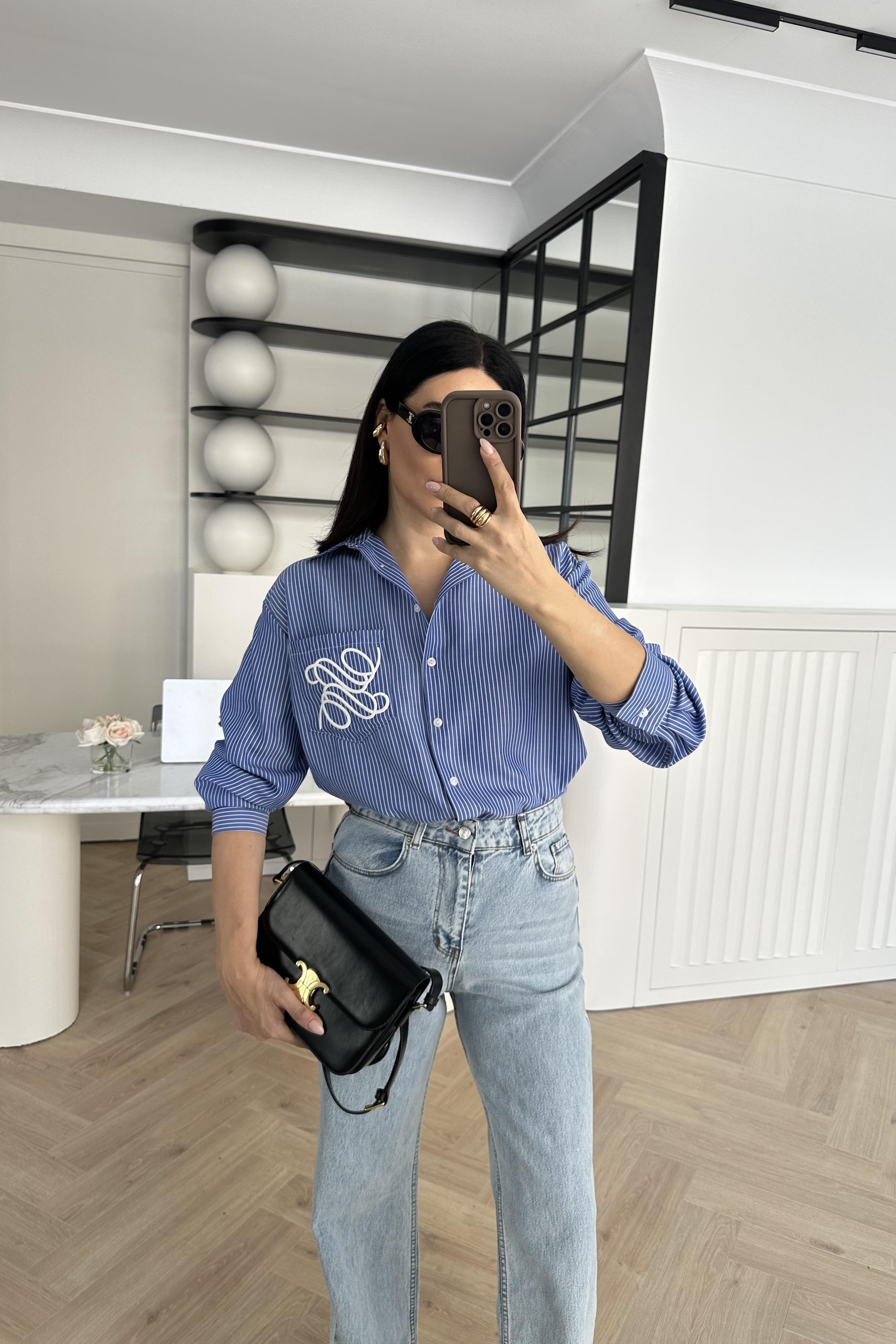 Cep Kısmı Nakışlı Çizgili Poplin Gömlek