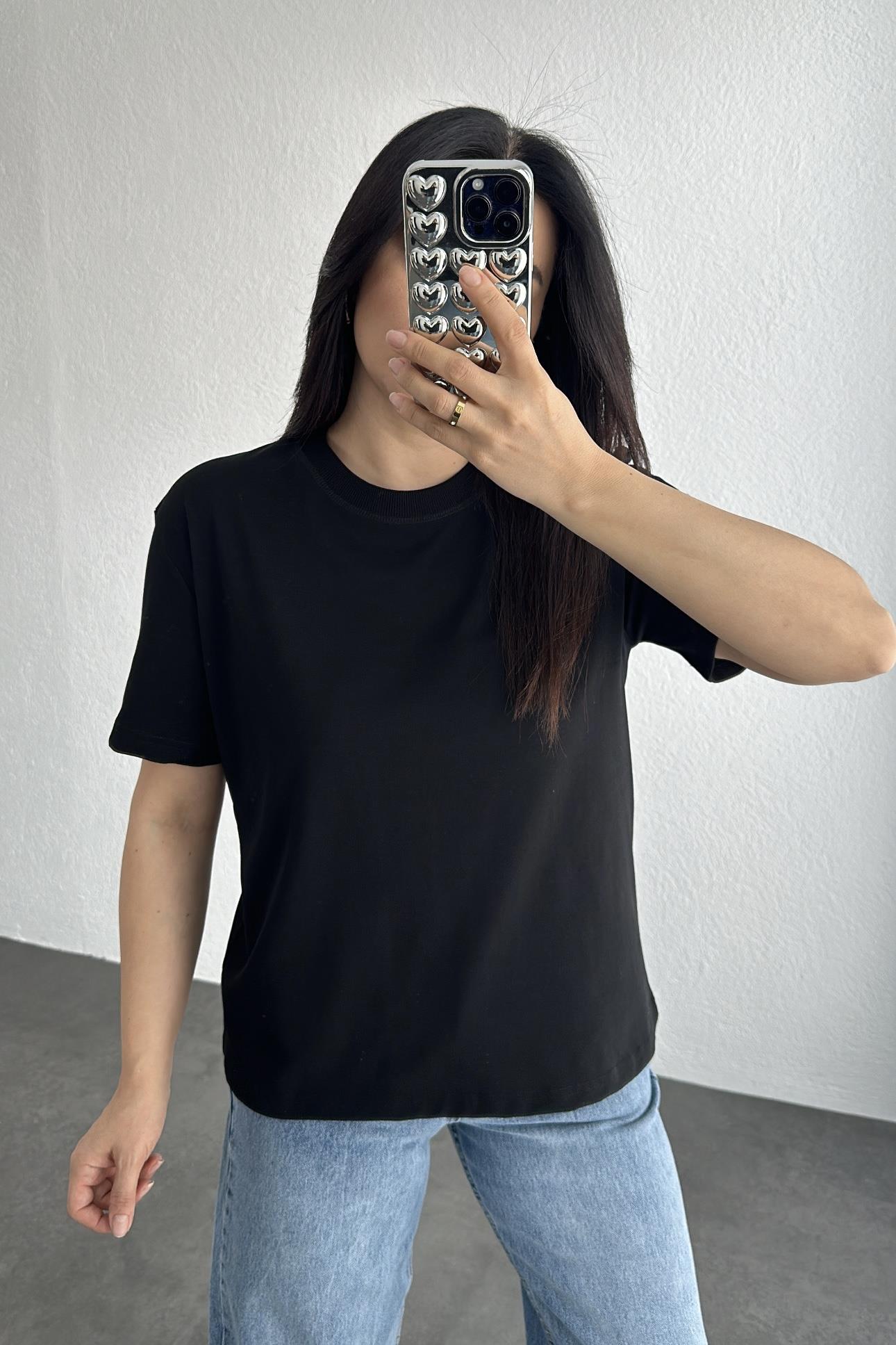 Dilvin Dekoratif Yaka Siyah Basic Tişört 