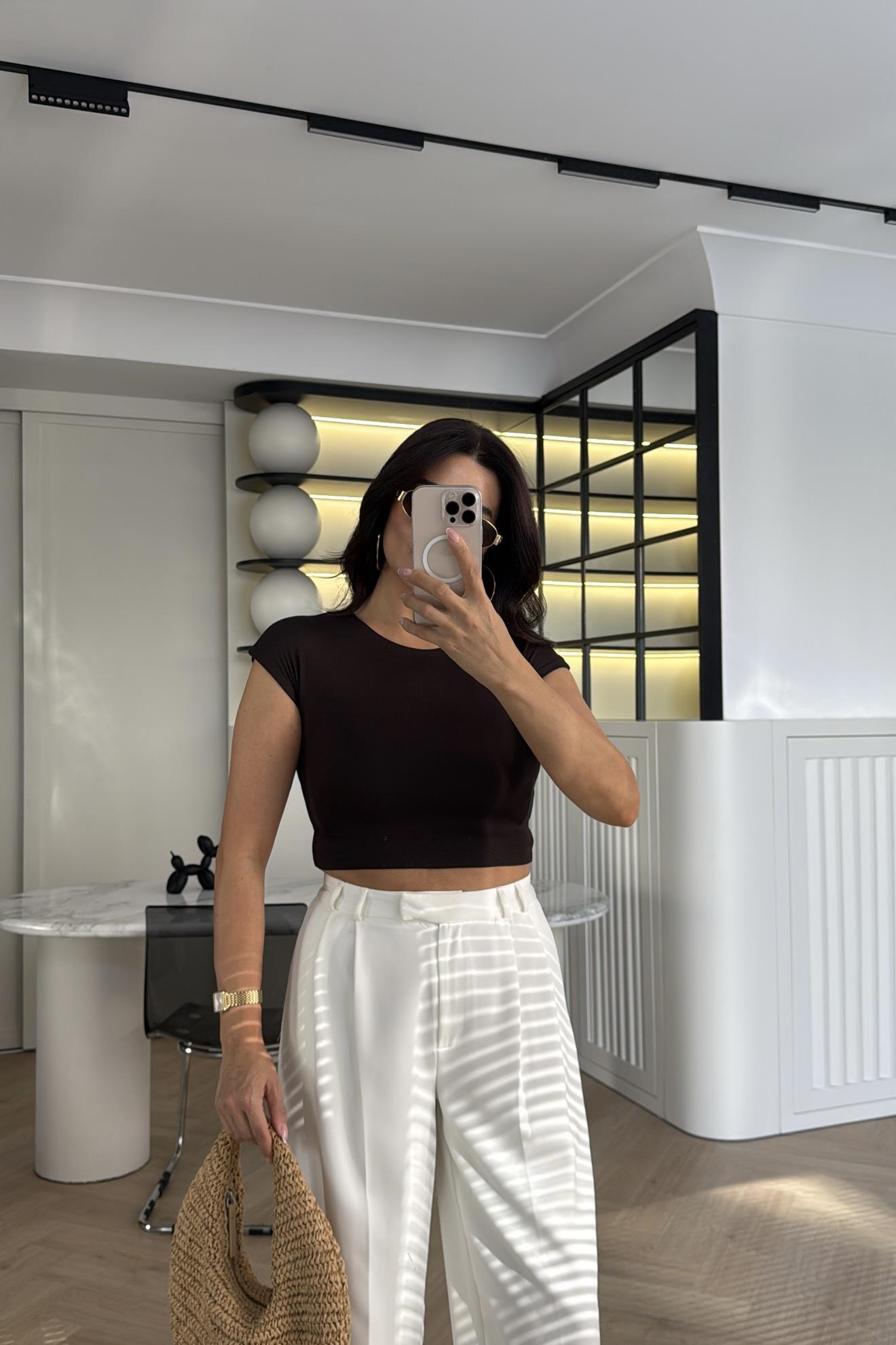 DİLVİN T-KOL MODAL CROP KAHVE