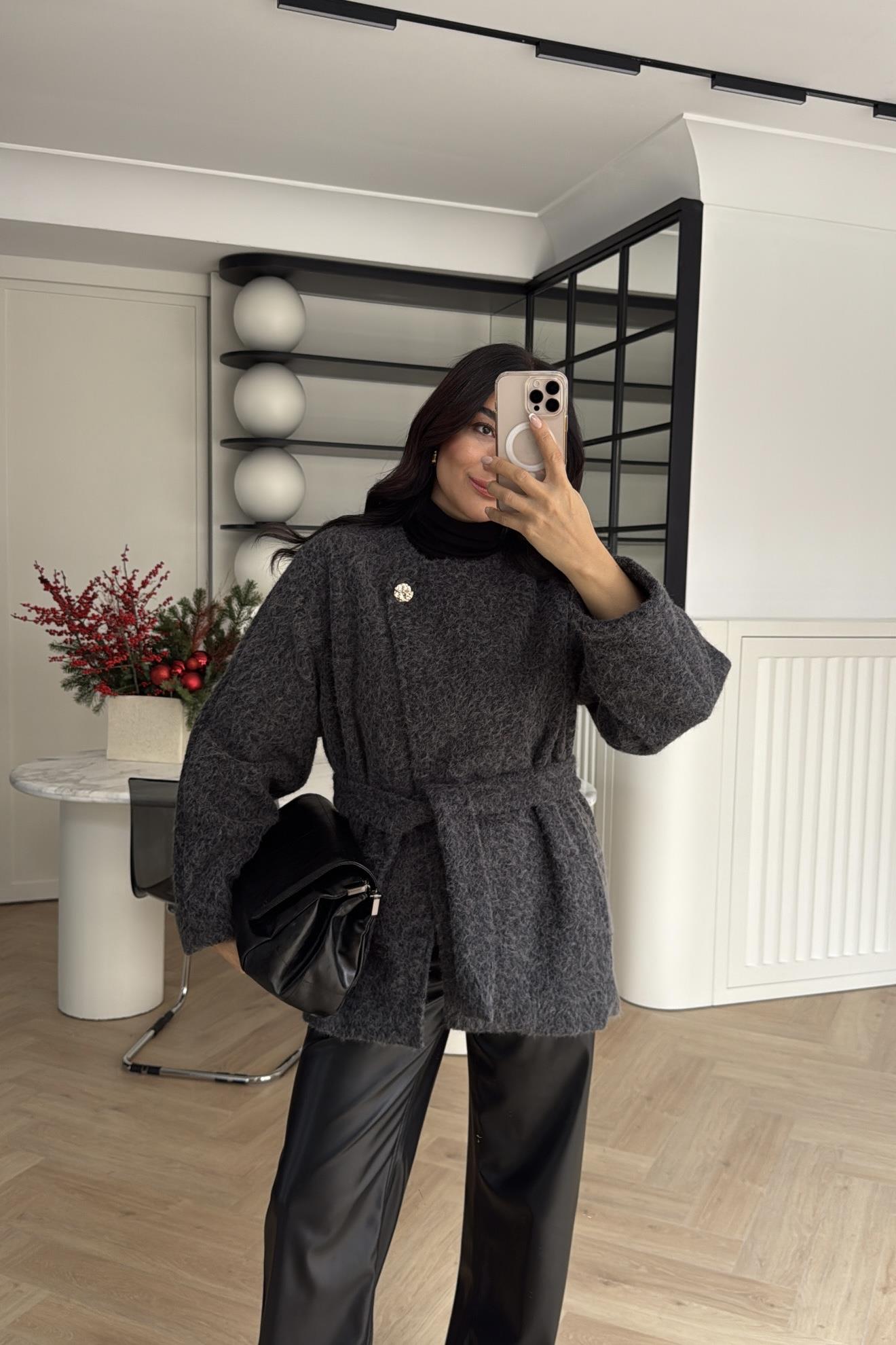 DÜĞME DETAYLI PELUŞ CEKET ANTRASİT 