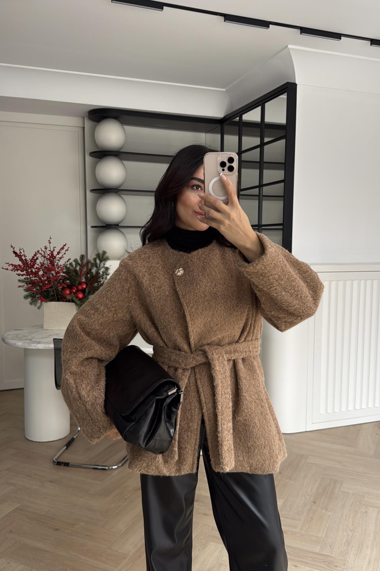 DÜĞME DETAYLI PELUŞ CEKET CAMEL İNDİGO