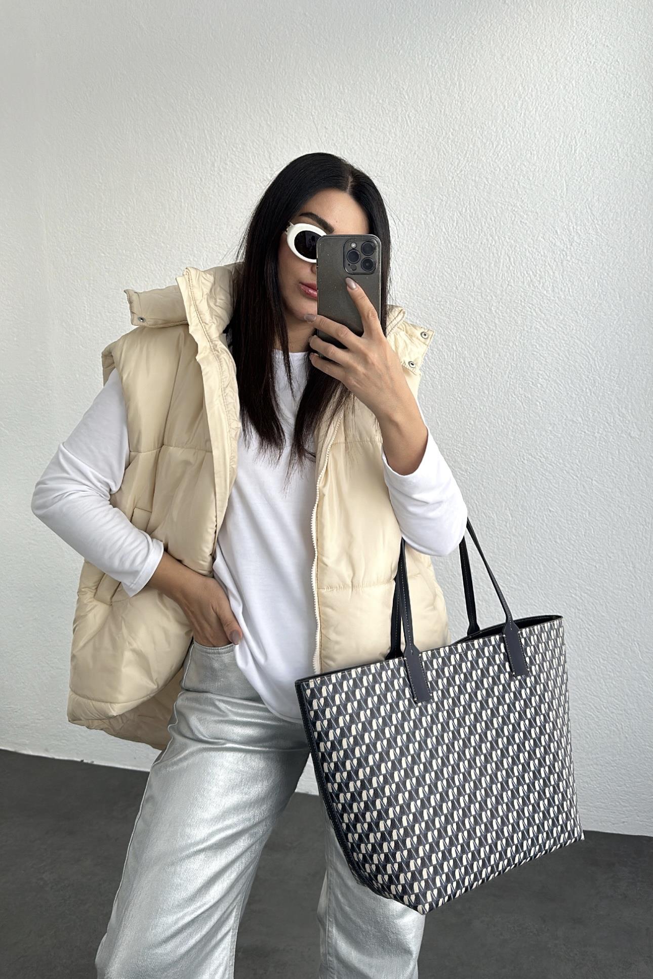 Elyaf Dolgulu Marka Model Yelek Ekru