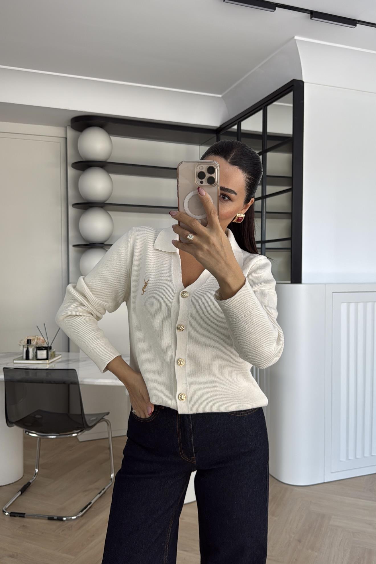GOLD DÜĞMELİ MARKA MODEL HIRKA SİYAH 