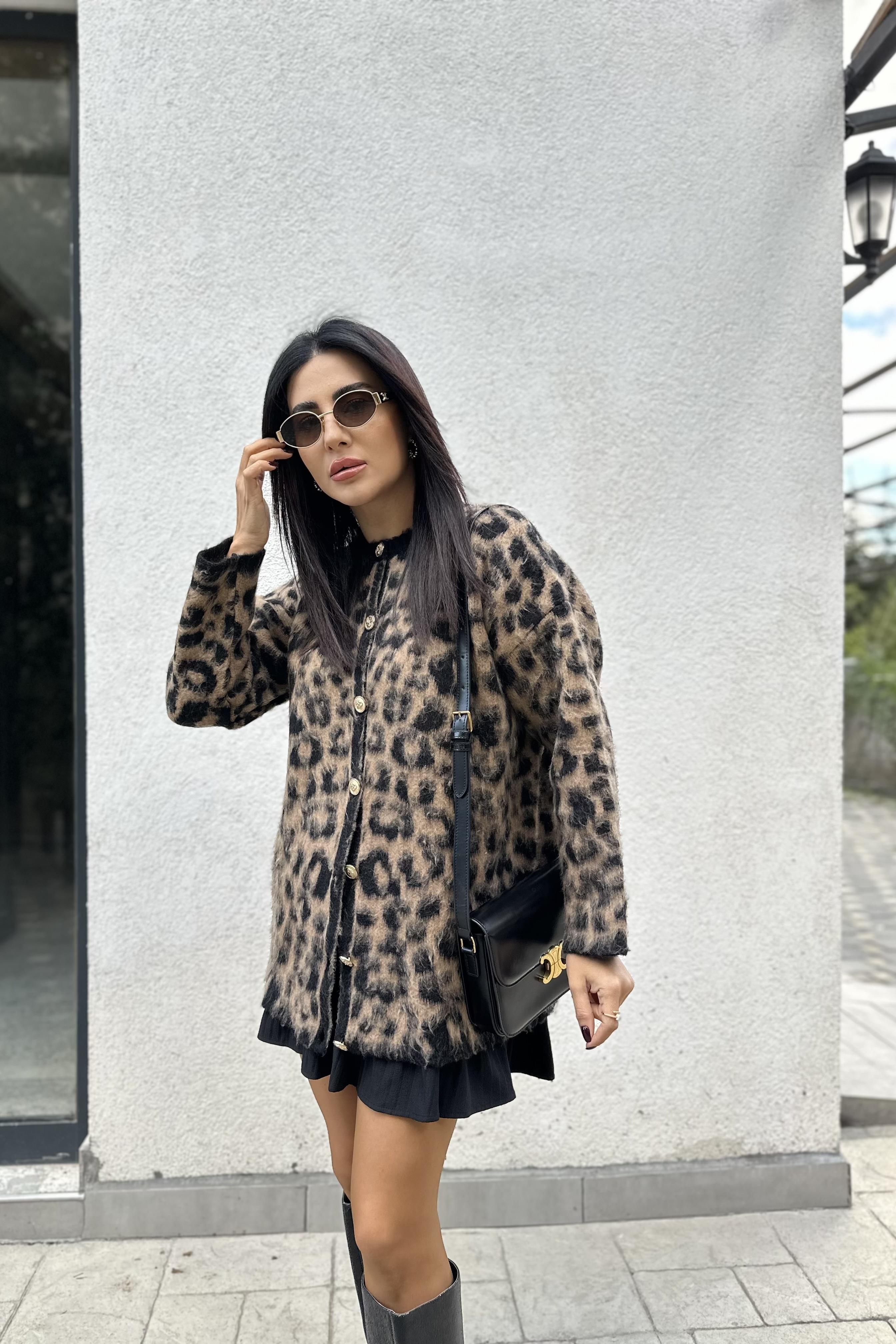 Gold Düğmeli Şardonlu Leopar Hırka 