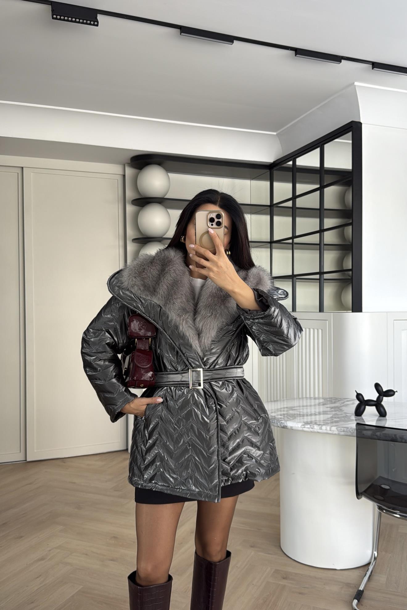 GRİ RENK TASARIM KÜRKLÜ ELYAF DOLGULU MONT 