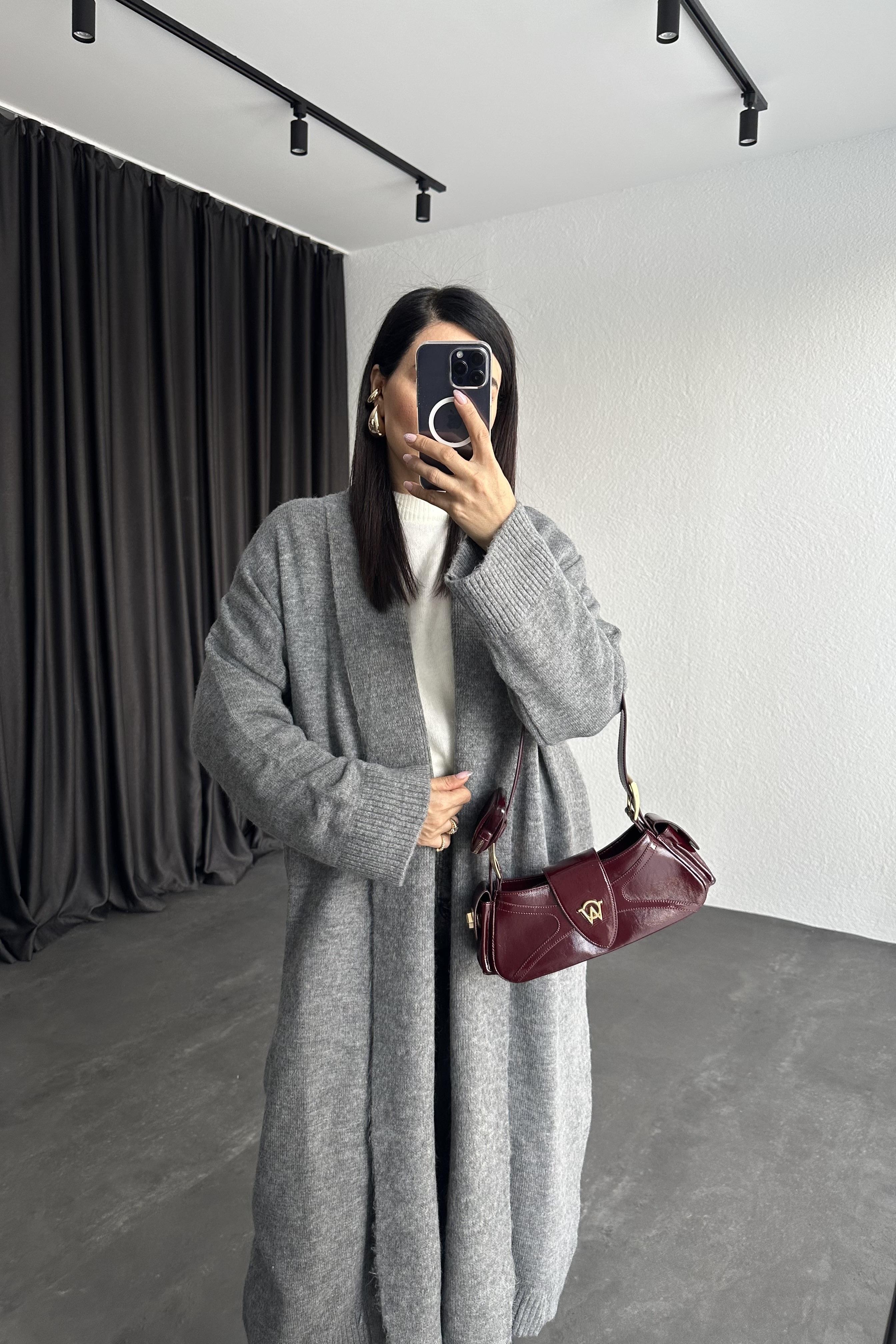 Gri Şal Yaka Uzun Hırka