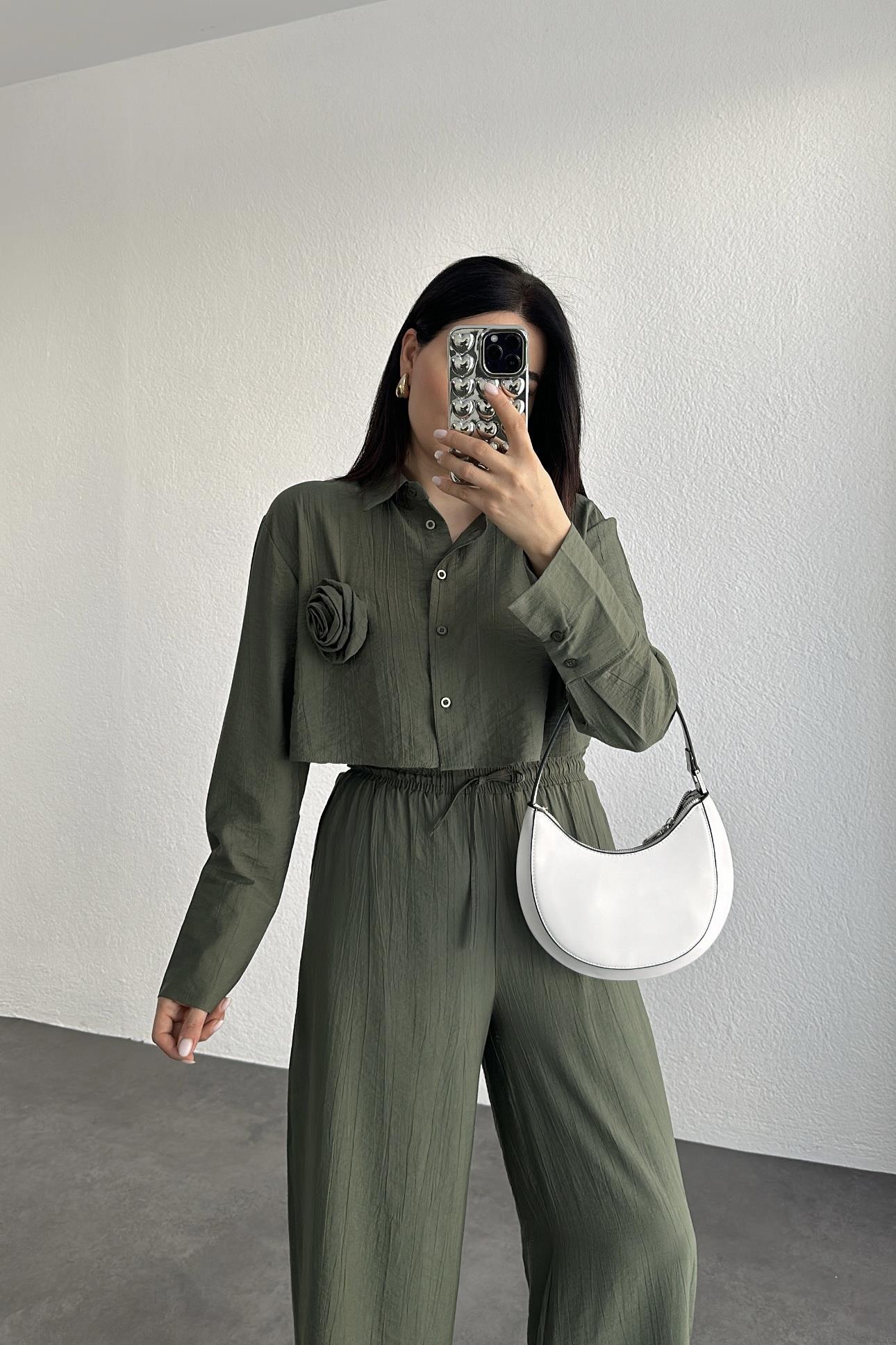 Gül Broş Detaylı Haki Renk İkili Takım