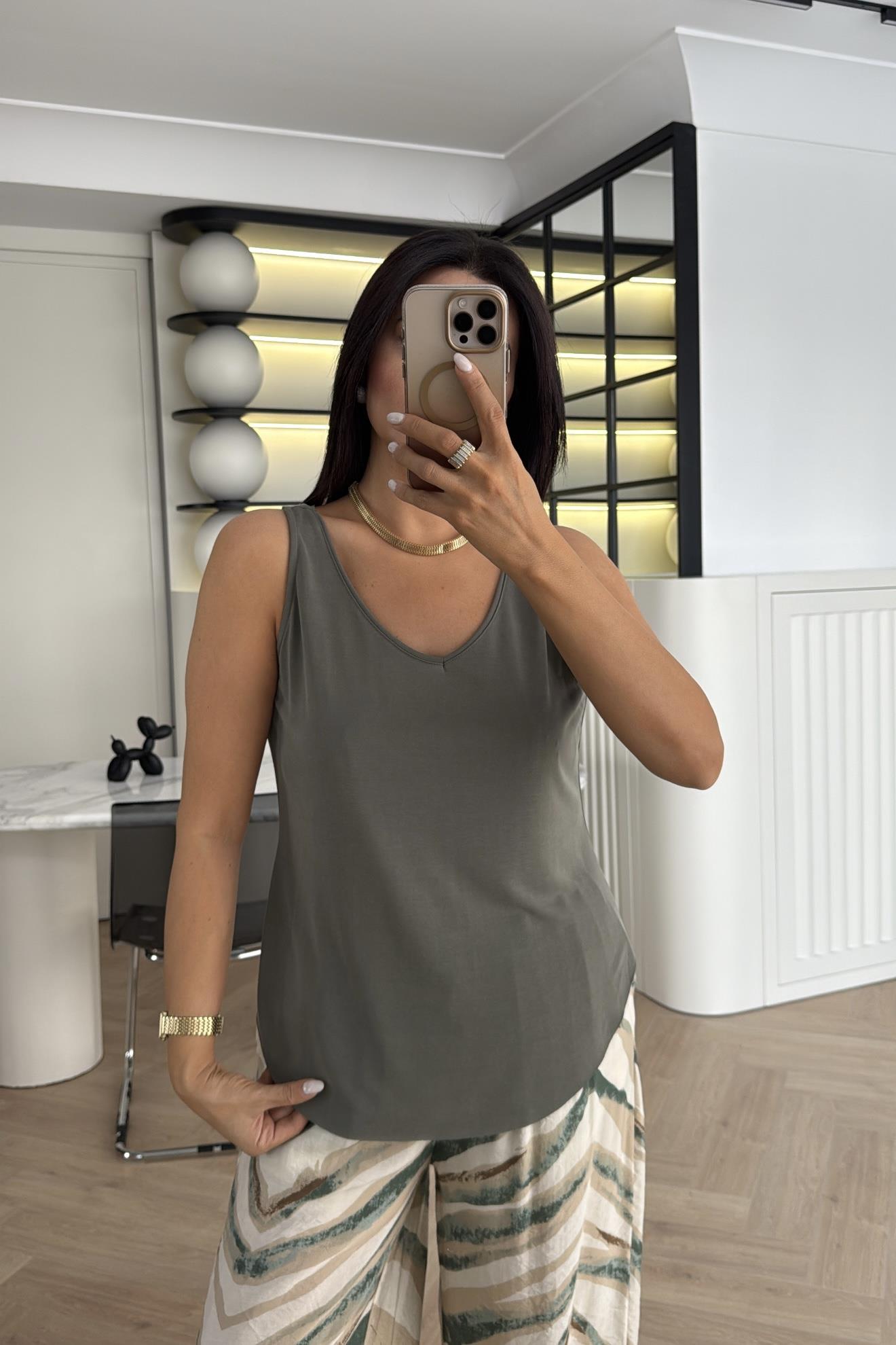 HAKİ KOLSUZ MODAL KUMAŞ ATLET