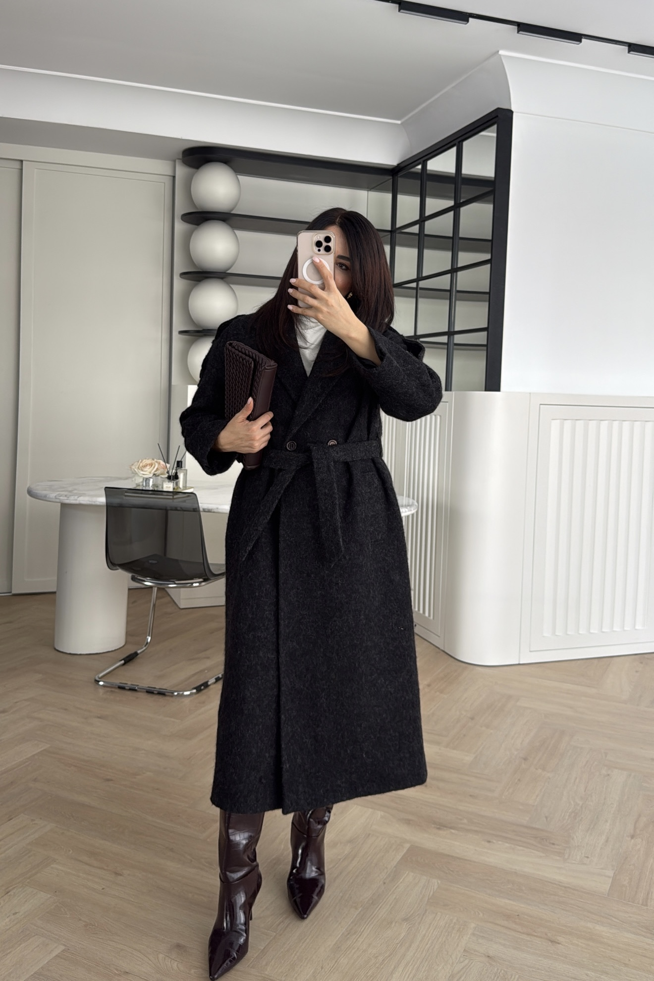 HOLLYWOOD MODEL ASTARLI KAŞE KABAN GRİ SİYAH 