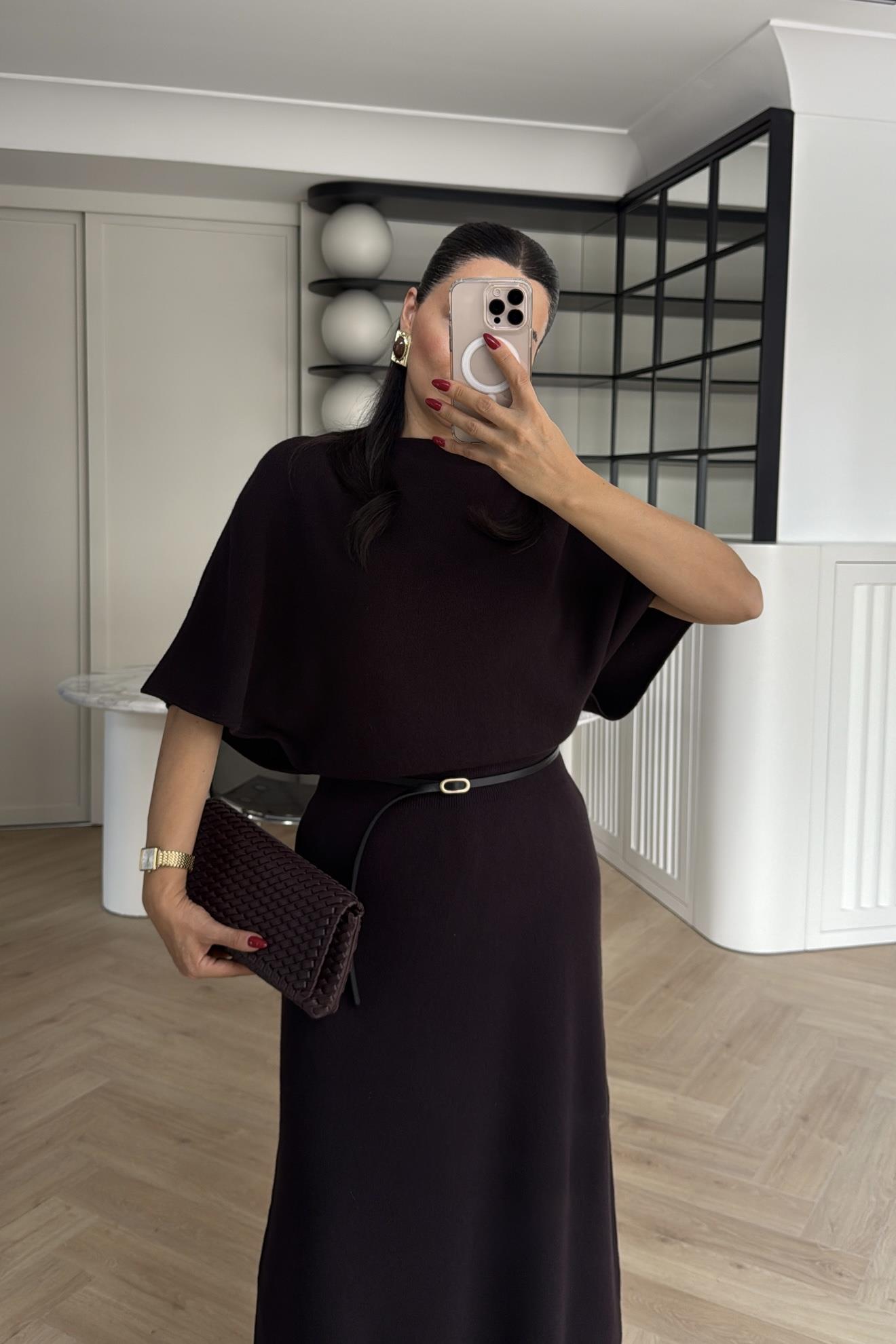 KAHVE DİLVİN KEMERLİ TRİKO ELBİSE