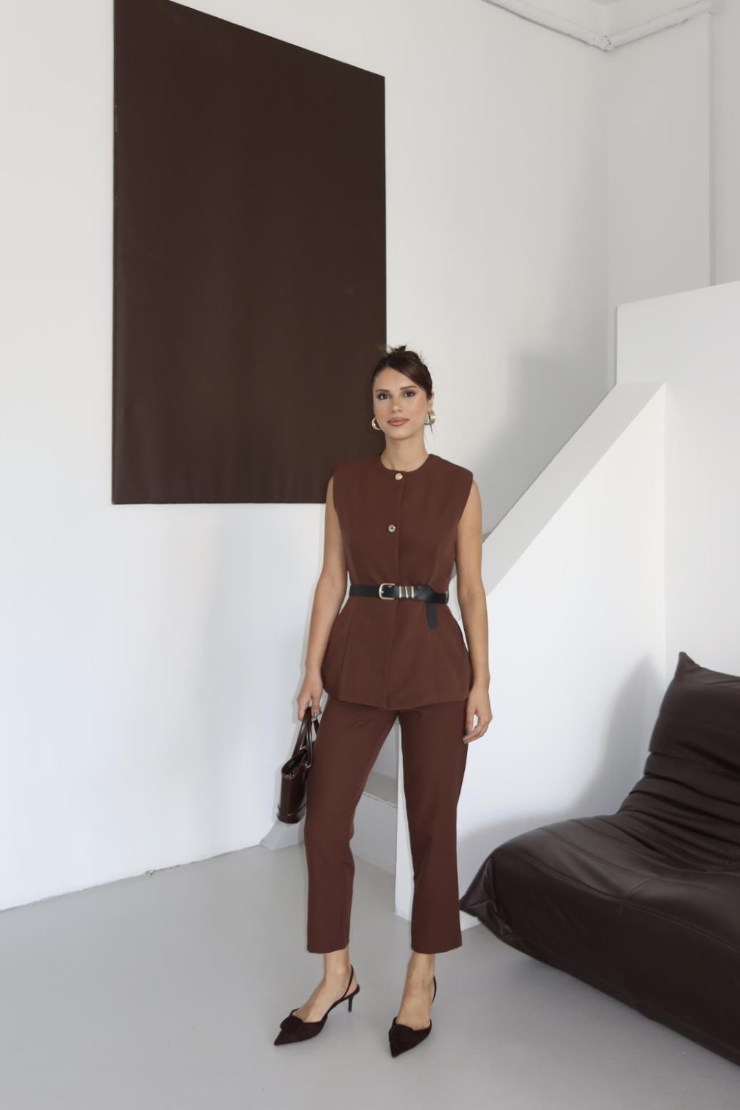 KAHVE KEMERLİ YELEK PANTOLON TAKIM