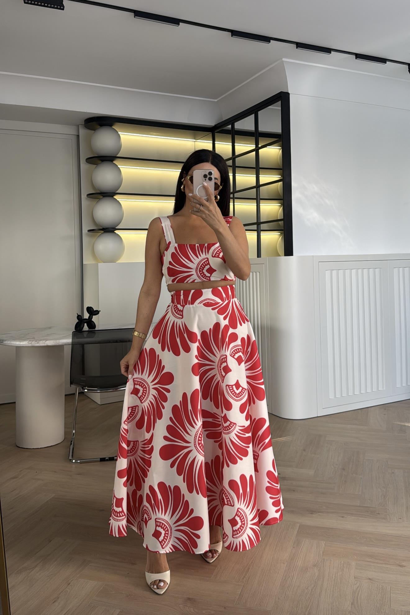 KIRMIZI DESENLİ CROP BLUZ ETEK TAKIM