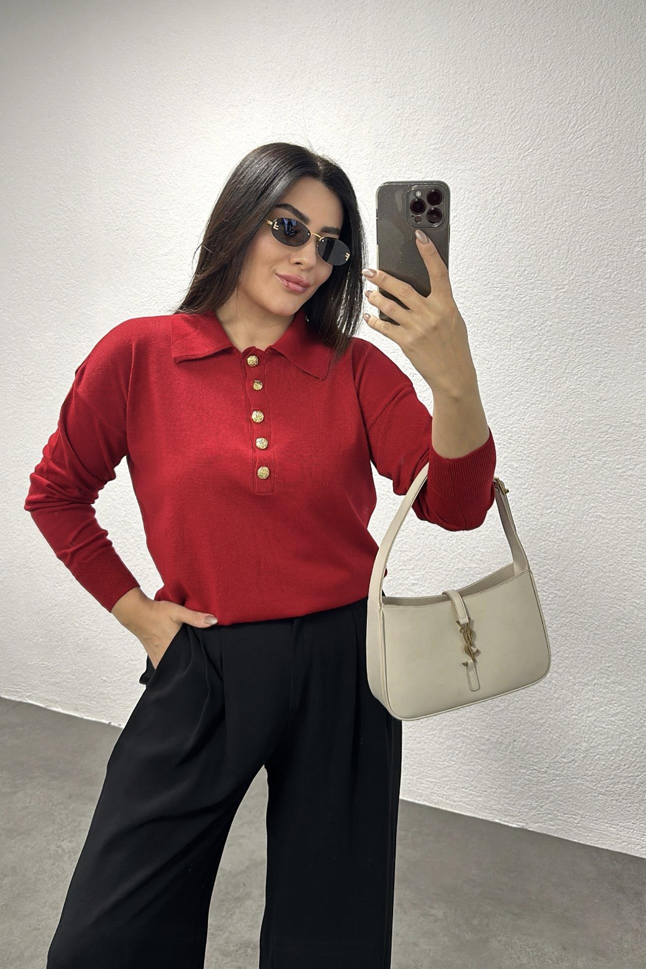 Kırmızı Gold Düğmeli Polo Yaka Triko