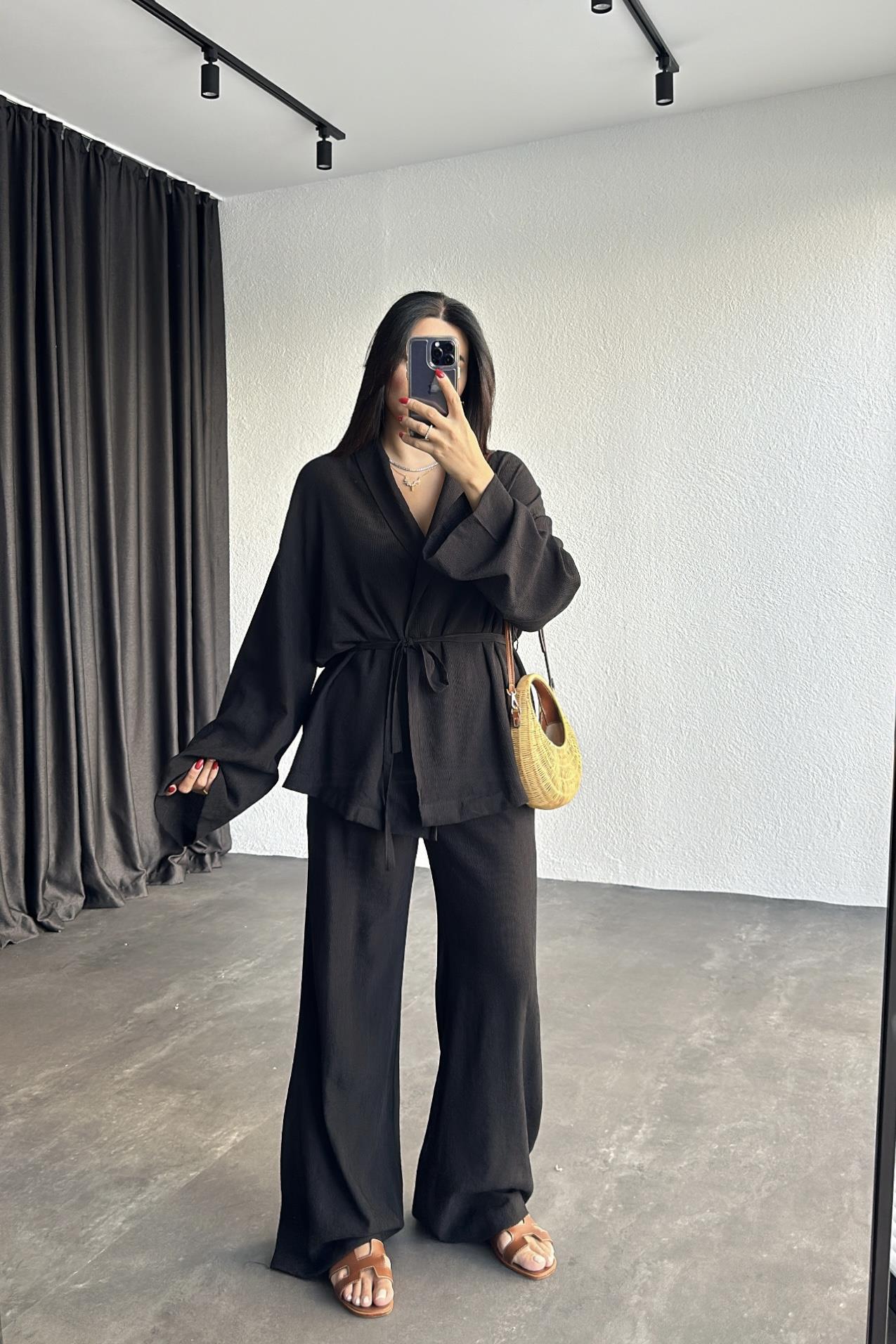 Krinkıl Kumaş Kimono Takım Siyah