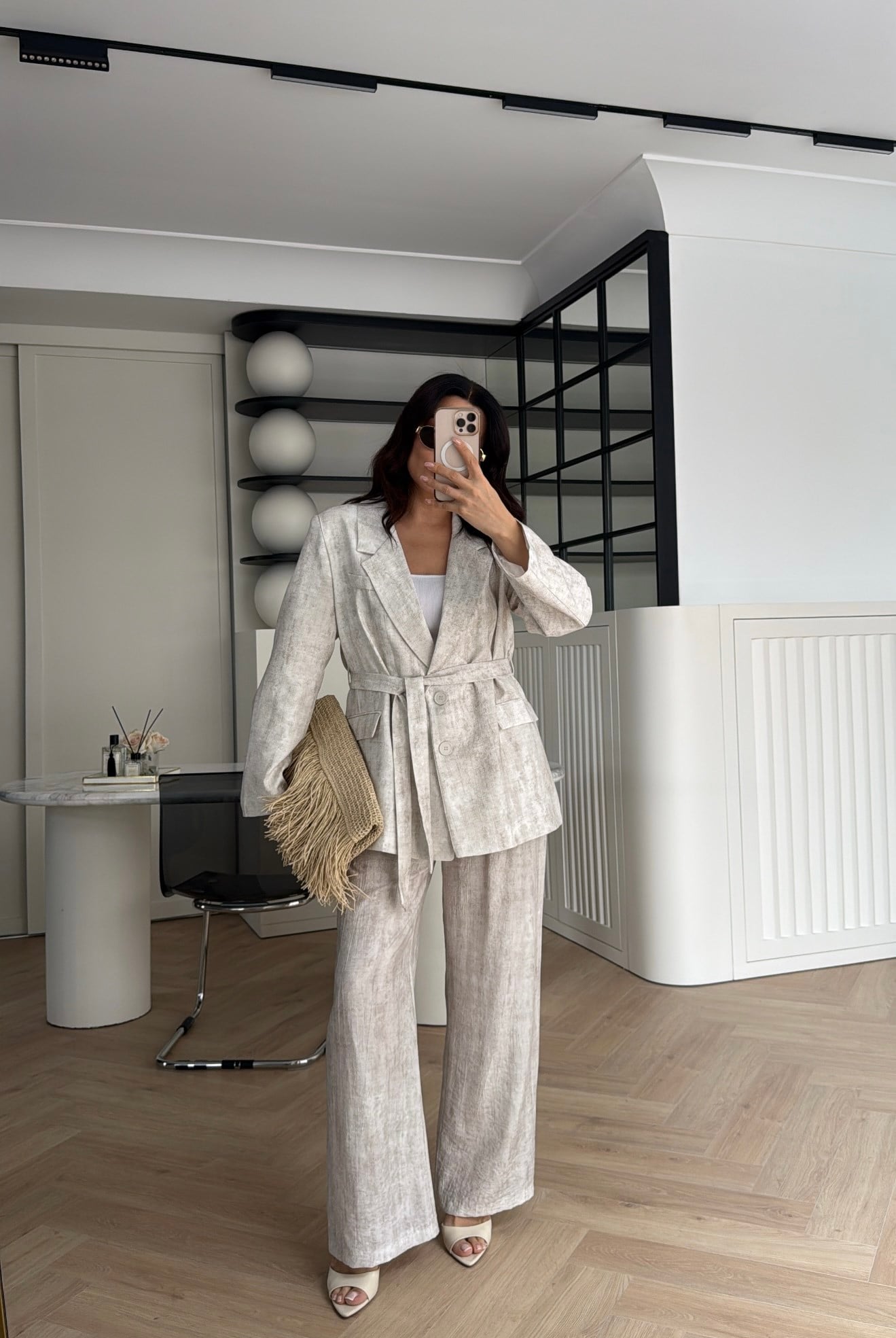 KUŞAK DETAYLI KETEN BLAZER TAKIM TAŞ