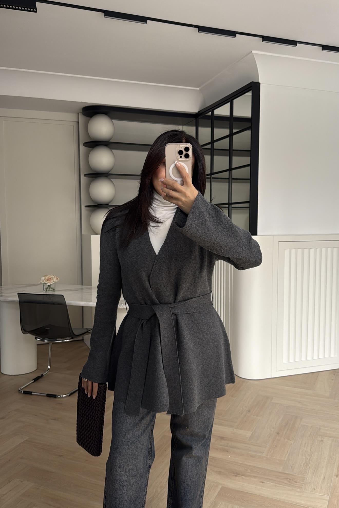 KUŞAKLI ÇELİK TRİKO GRİ DİLVİN HIRKA 