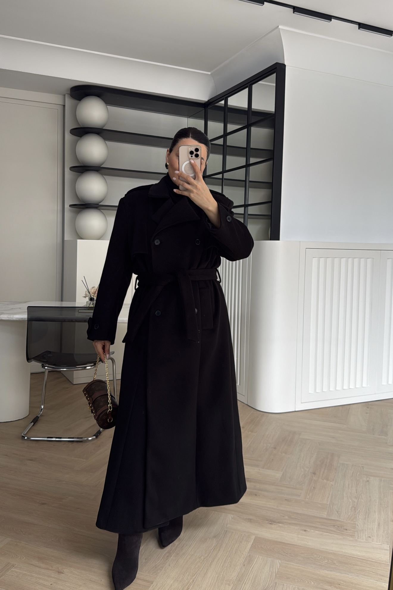 KUŞAKLI MAXİ BOY KABAN SİYAH 