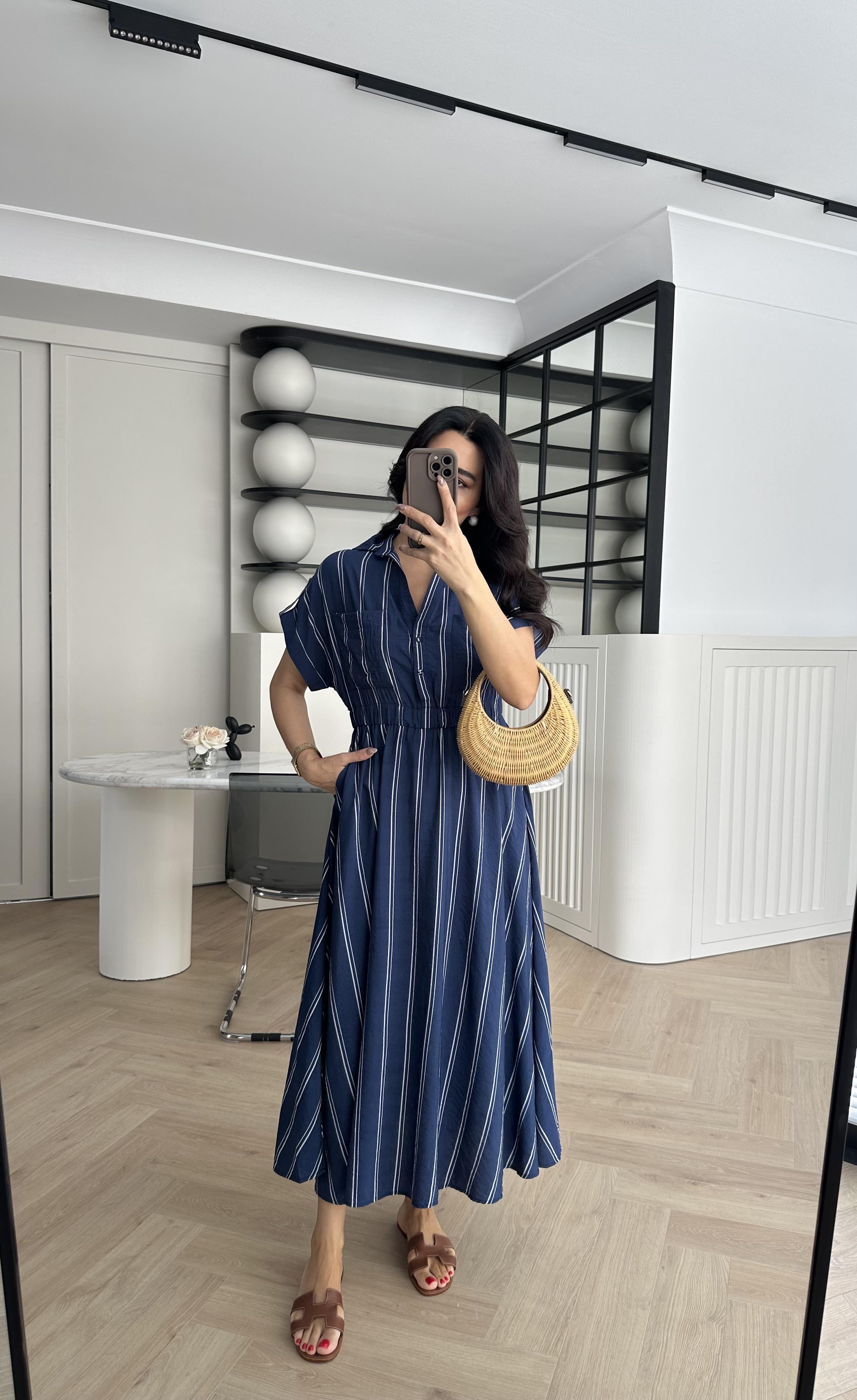 Laci Çizgili Bel Kısmı Lastikli Tensel Elbise