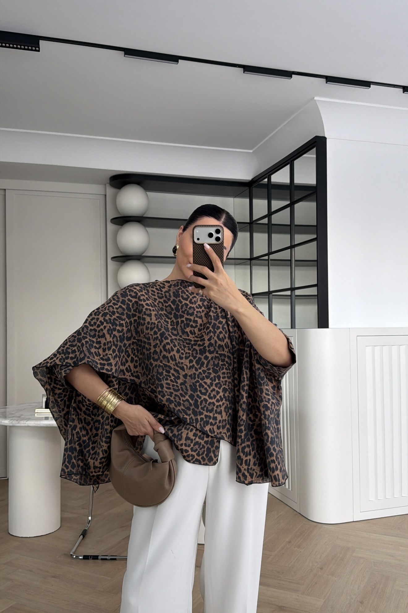 LEOPAR DESENLİ PELERİN BLUZ 
