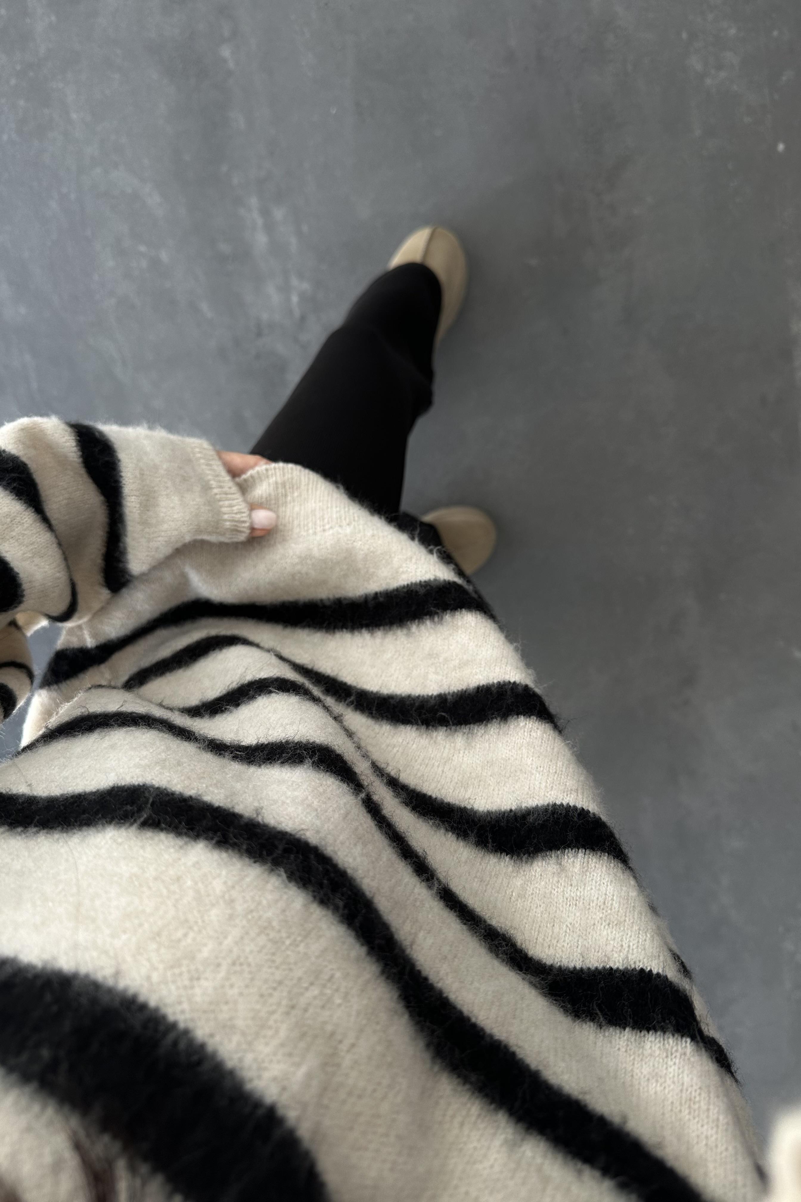 Marka Model Şardonlu Çizgili Salaş Triko Kazak