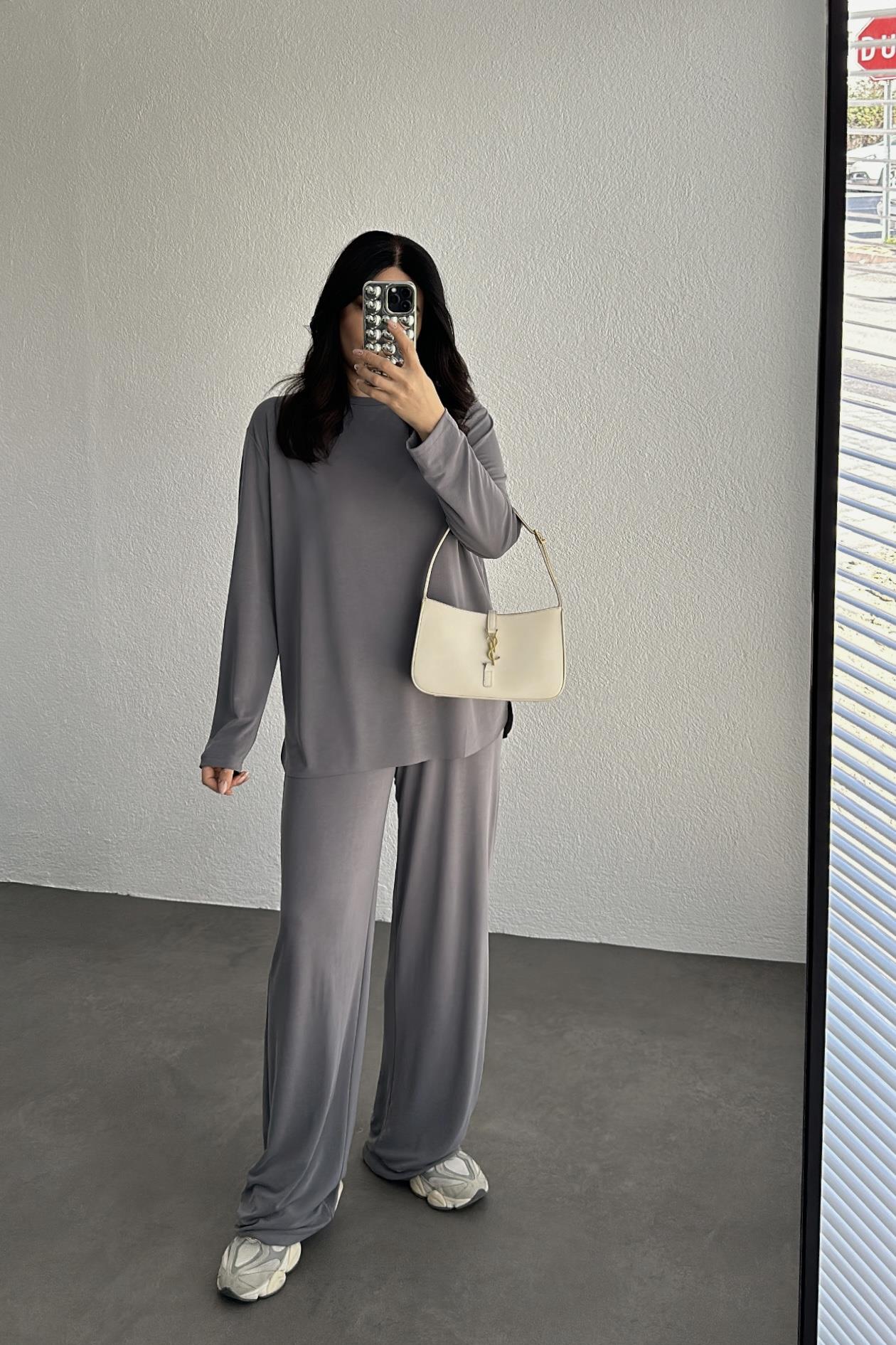 Modal Kumaş Marka Etiketli Gri Takım