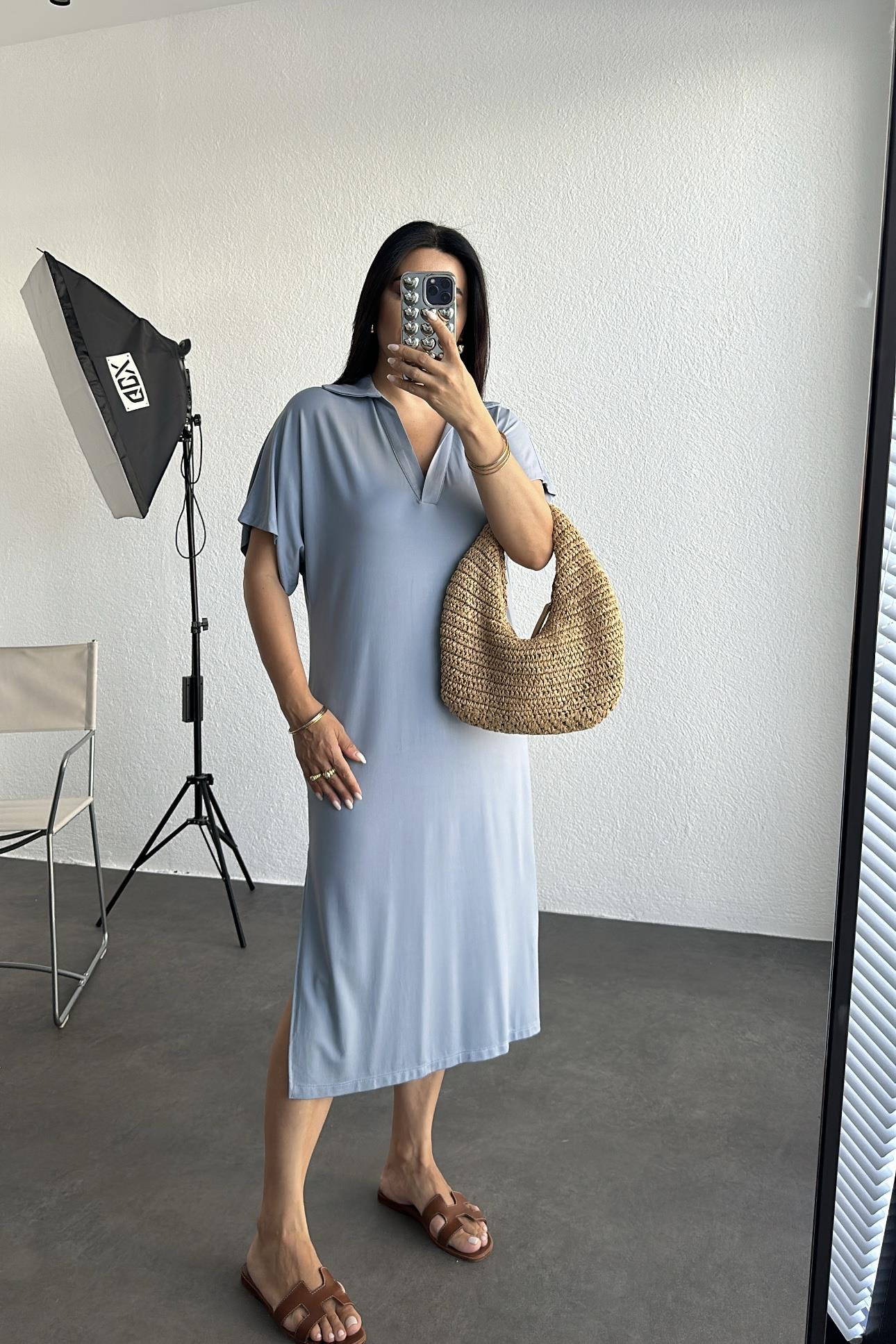 Modal Kumaş Yırtmaçlı Rahat Kalıp Elbise İndigo