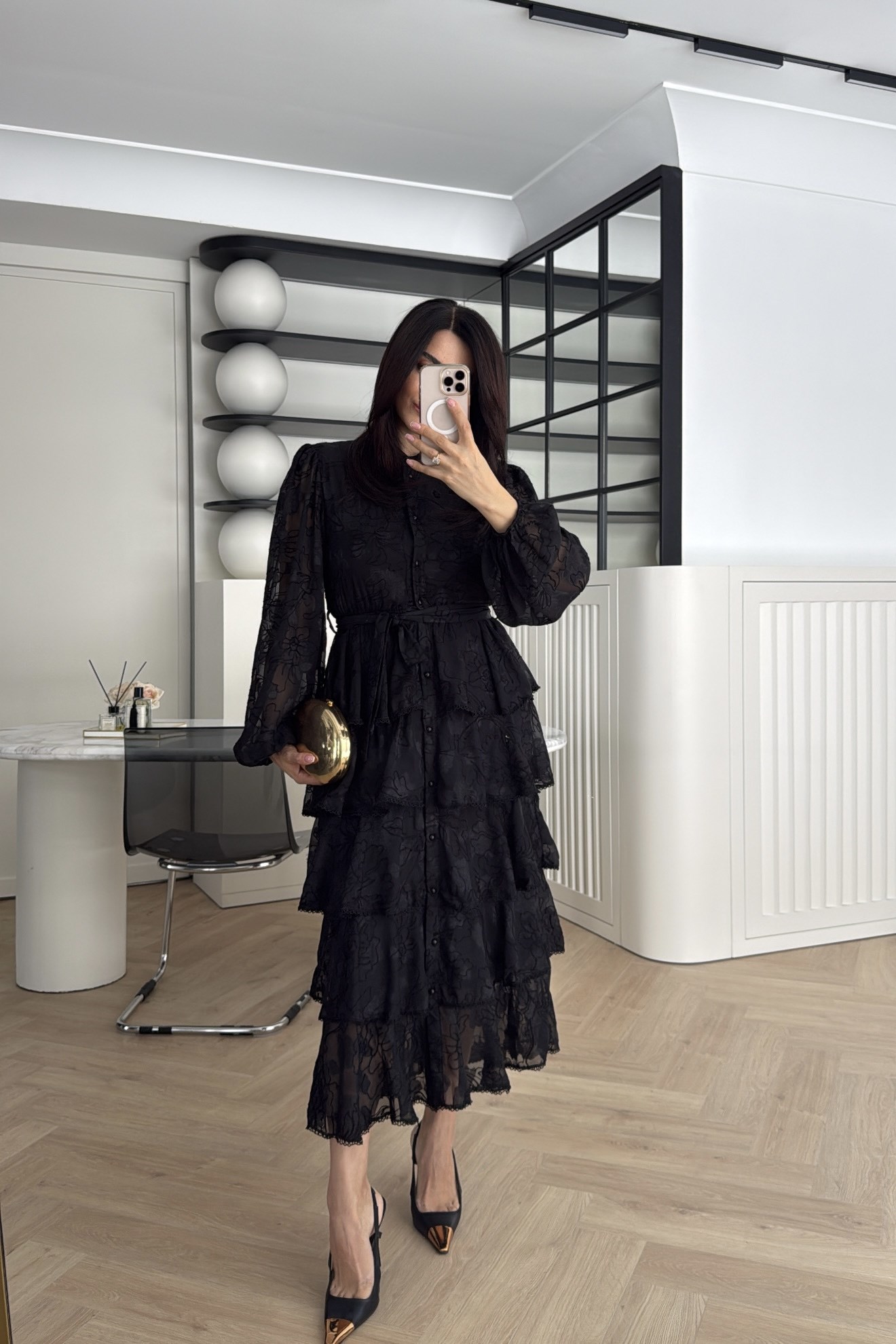 NAKIŞLI ETEĞİ KAT KAT ŞİFON SİYAH