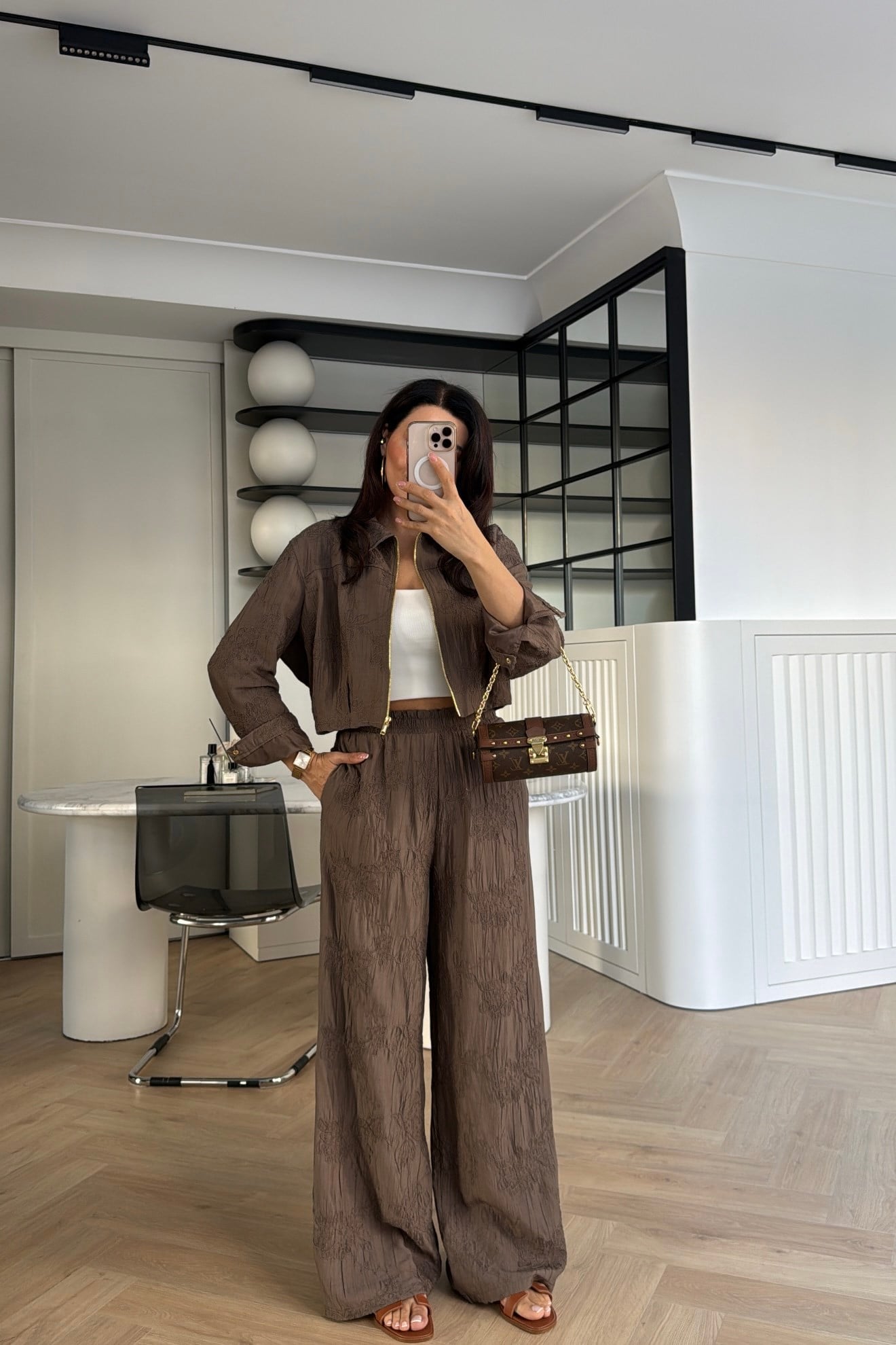 NAKIŞLI GOLD FERMUARLI BOMBER TAKIM VİZON 