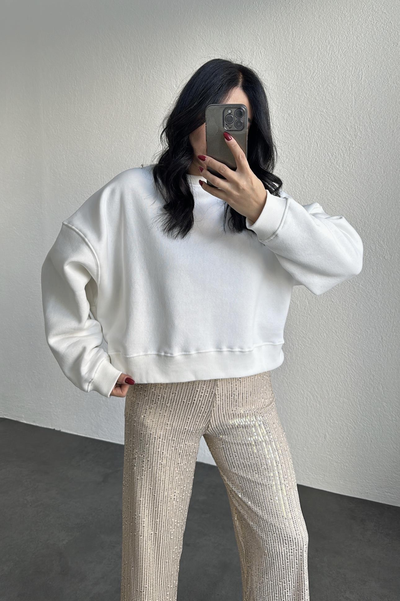 Orijinal Marka Etiketli Şardonlu Sweatshırt Ekru