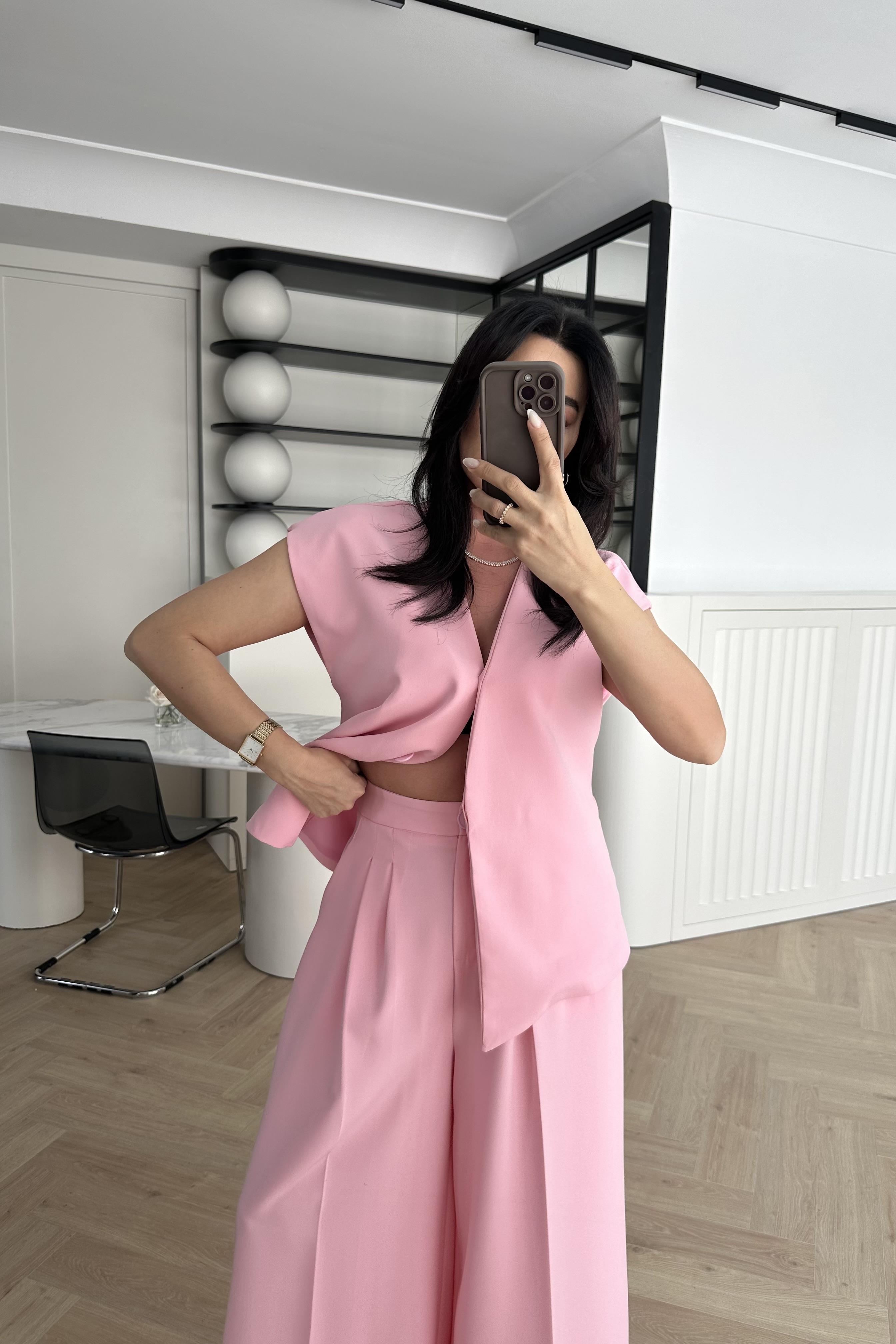 Pembe Astarlı Yelek Pantolon Takım