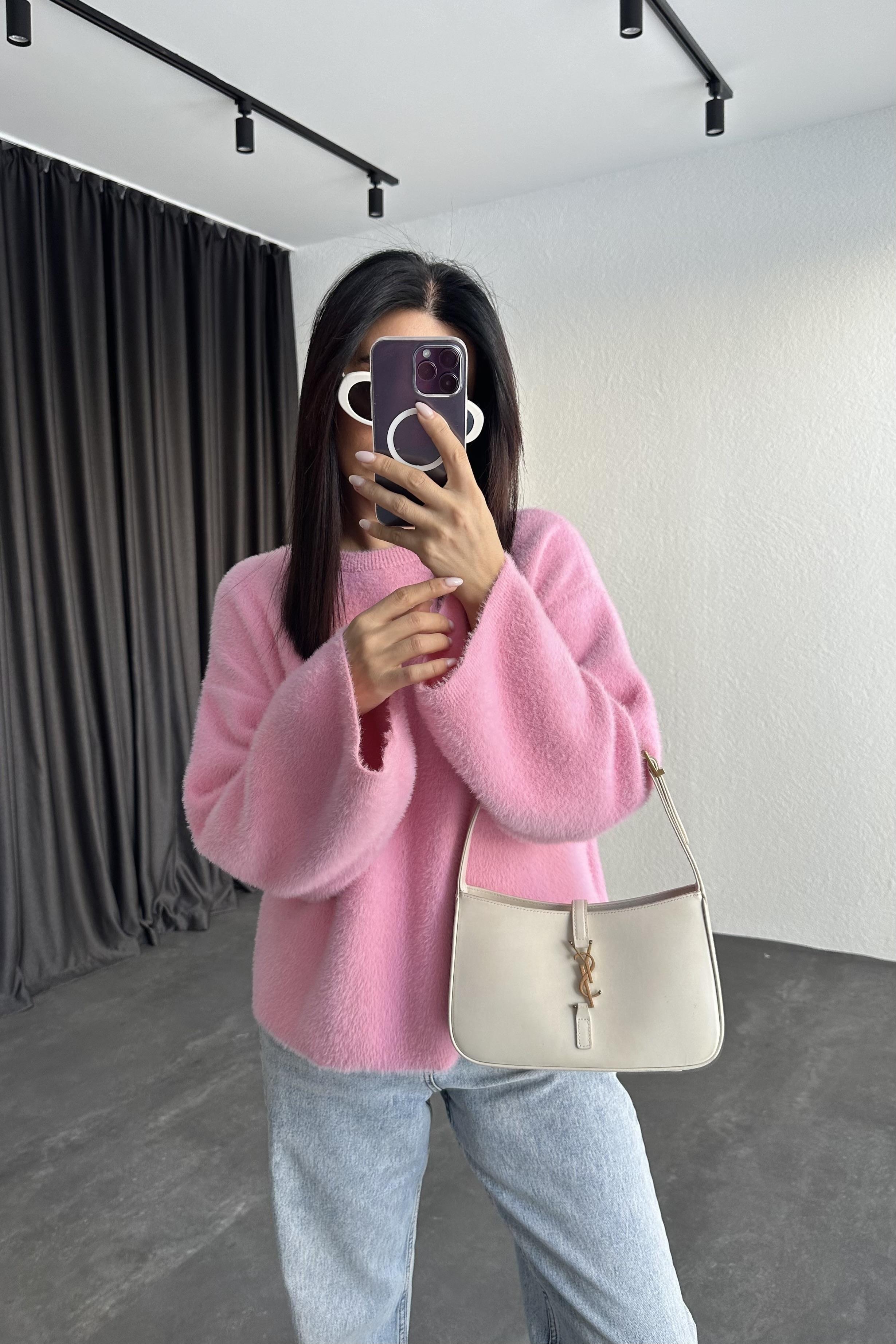 Pembe Sakallı İplik Yumoş Massimo Kazak 