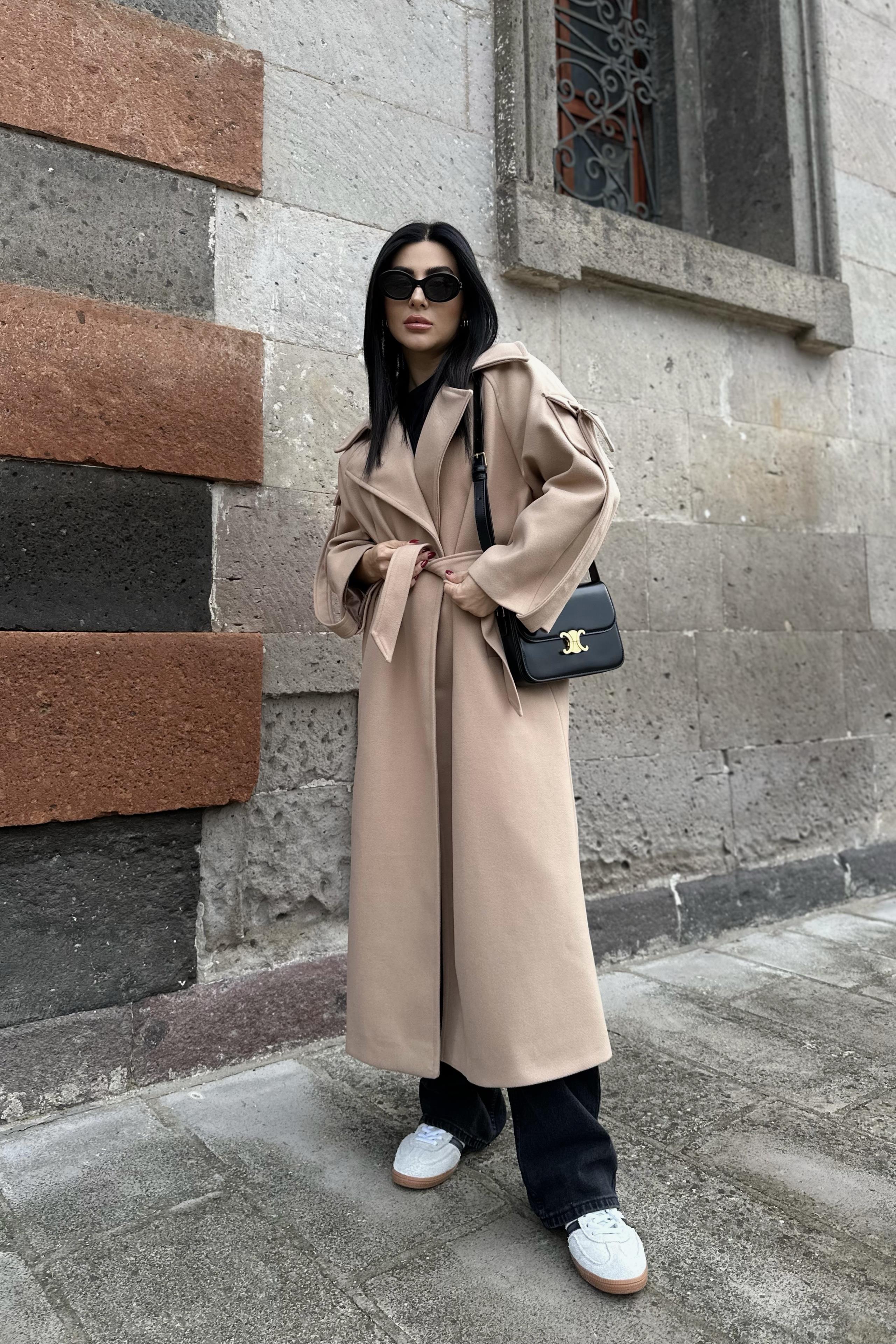 Premium Kol Detay Kaşe Kaban Camel