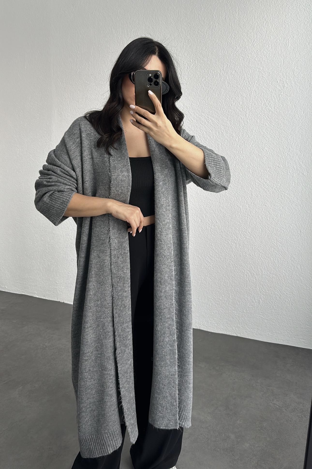 Şal Yaka Uzun Triko Hırka Gri