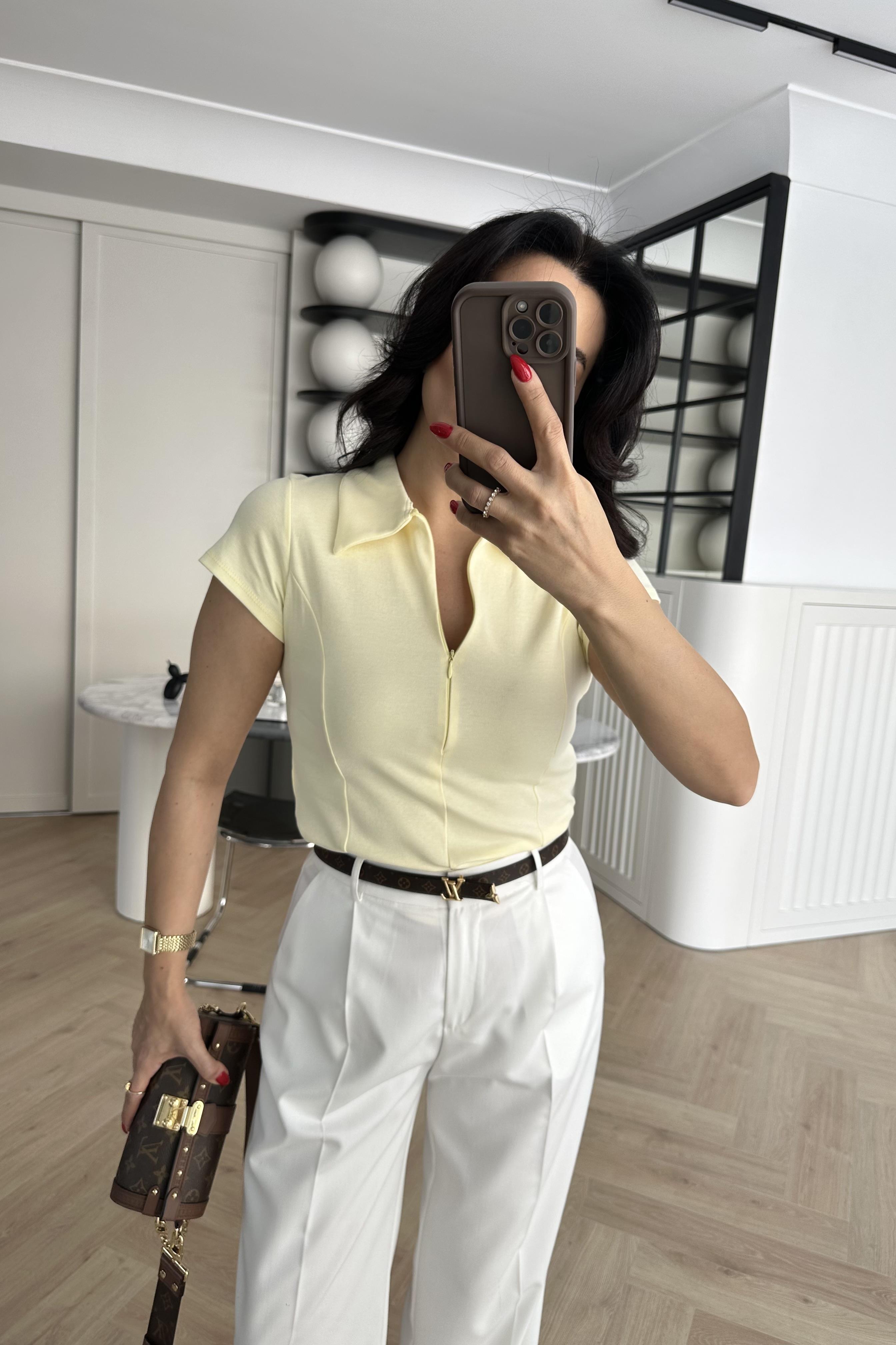 Sarı Renk Fermuarlı Polo Yaka Tişört 