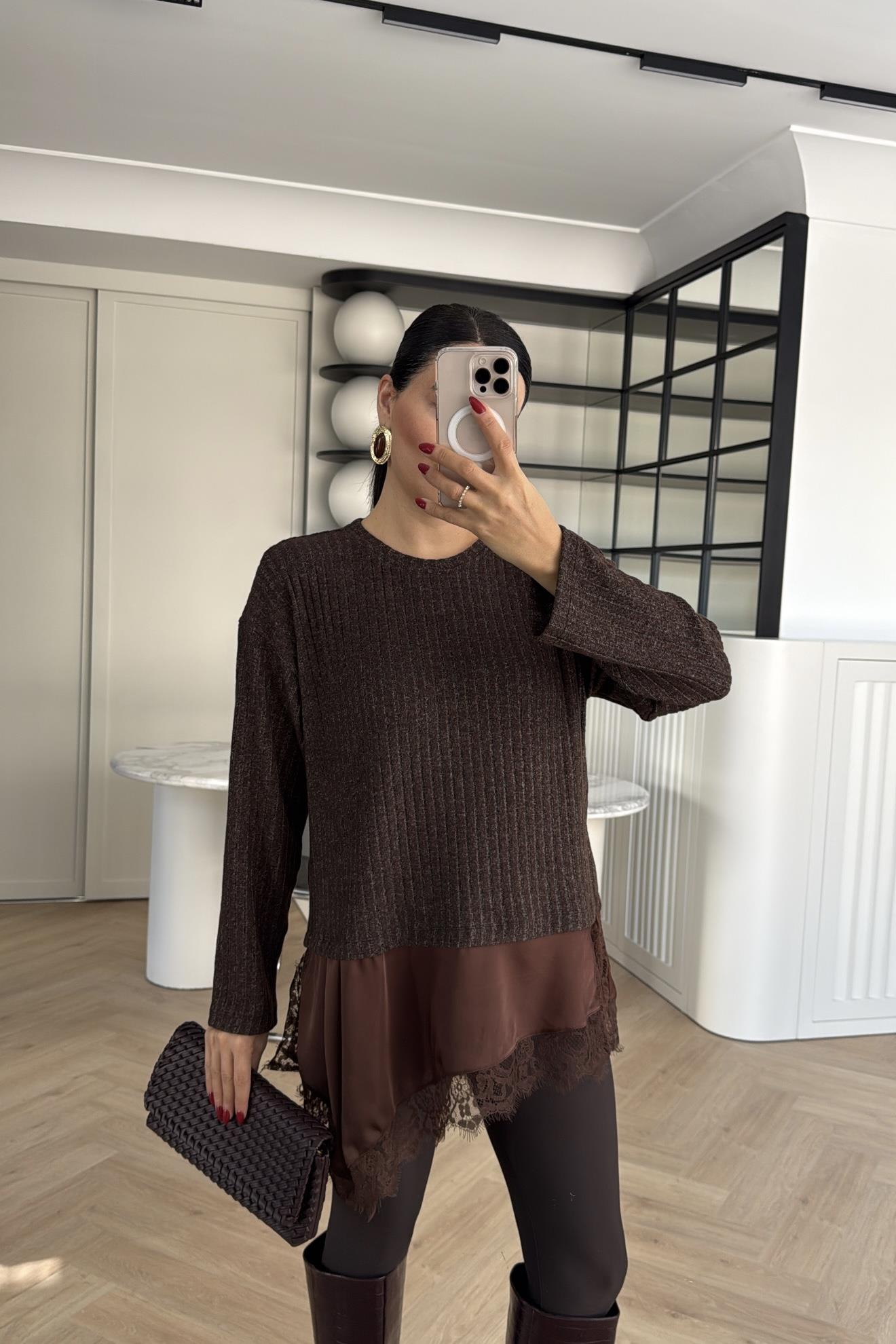 SATEN DANTEL ETEK UÇLU YUMOŞ OVERSİZE BLUZ