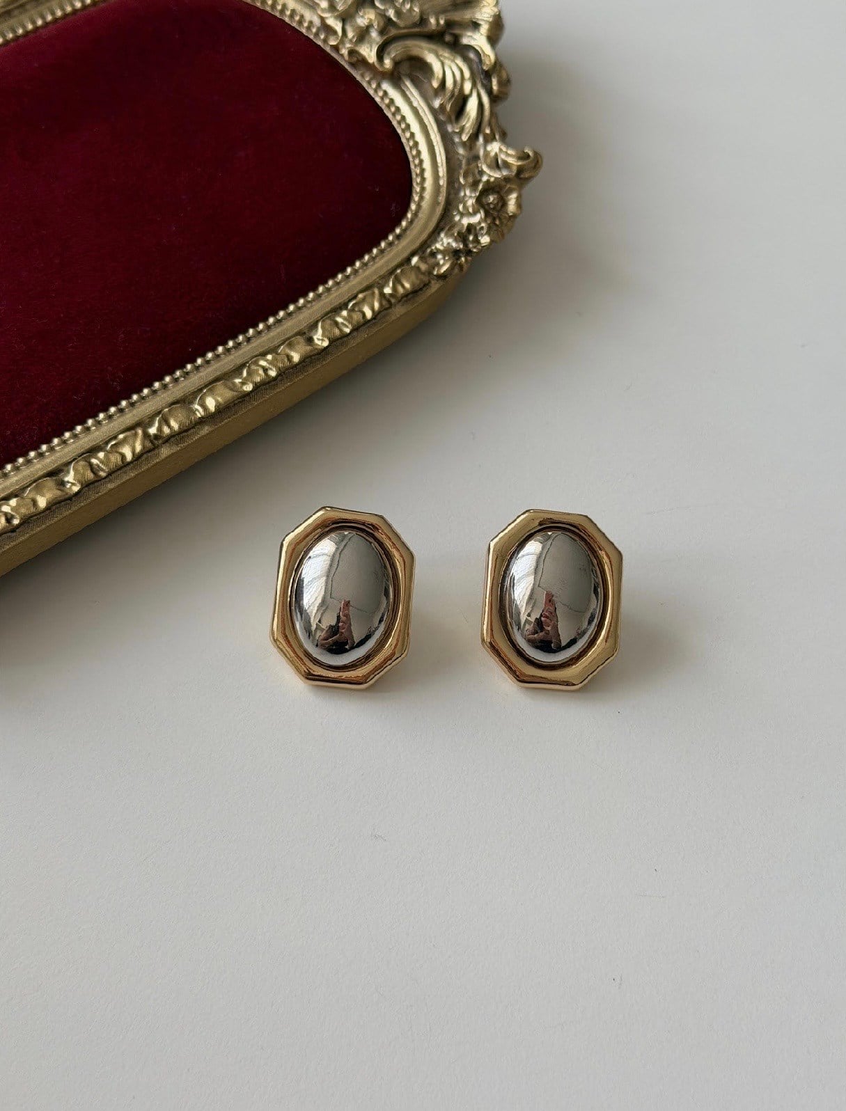 SİLVER GOLD KÖŞELİ TASARIM KÜPE