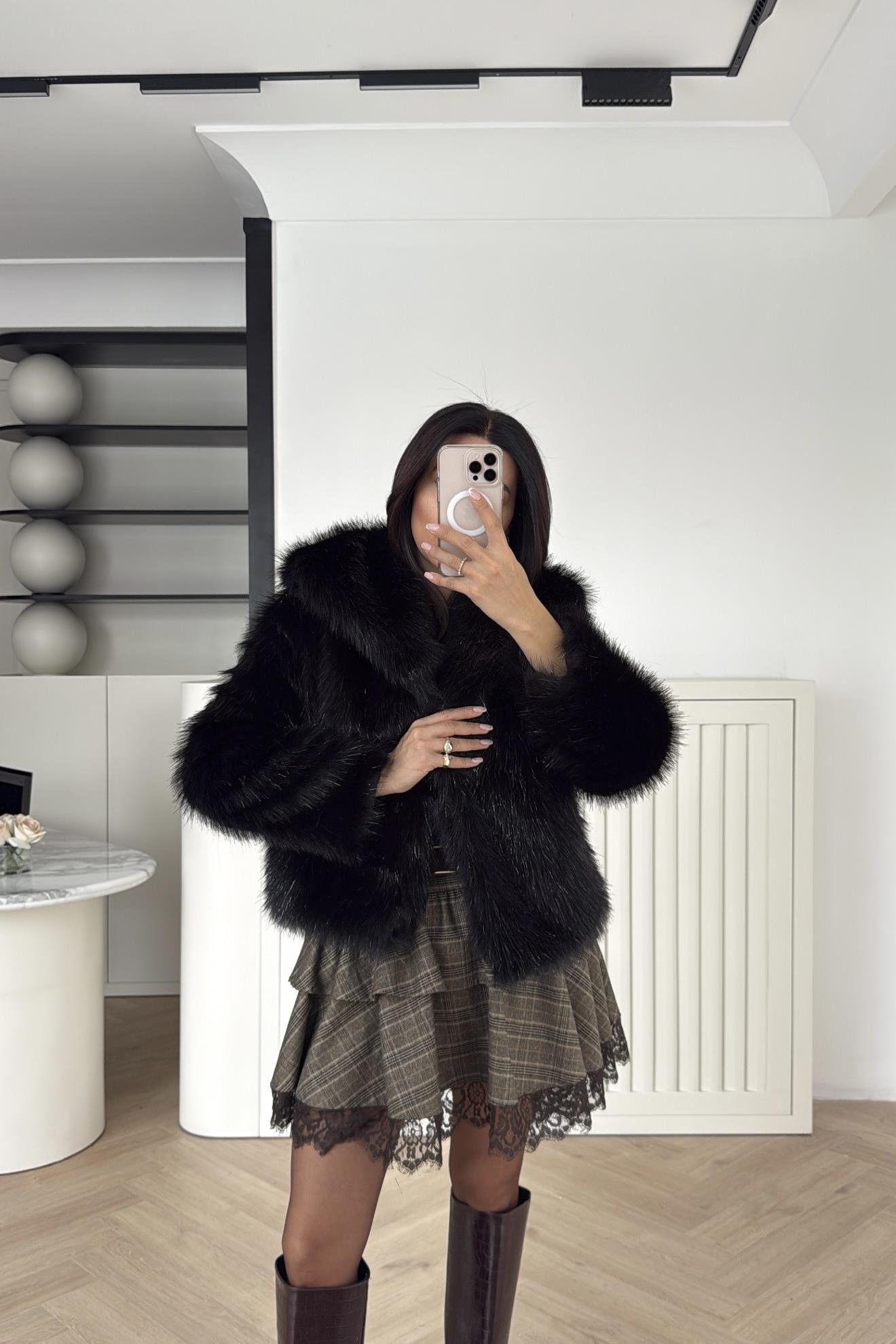 SİM DETAYLI ŞAL YAKA KÜRK SİYAH