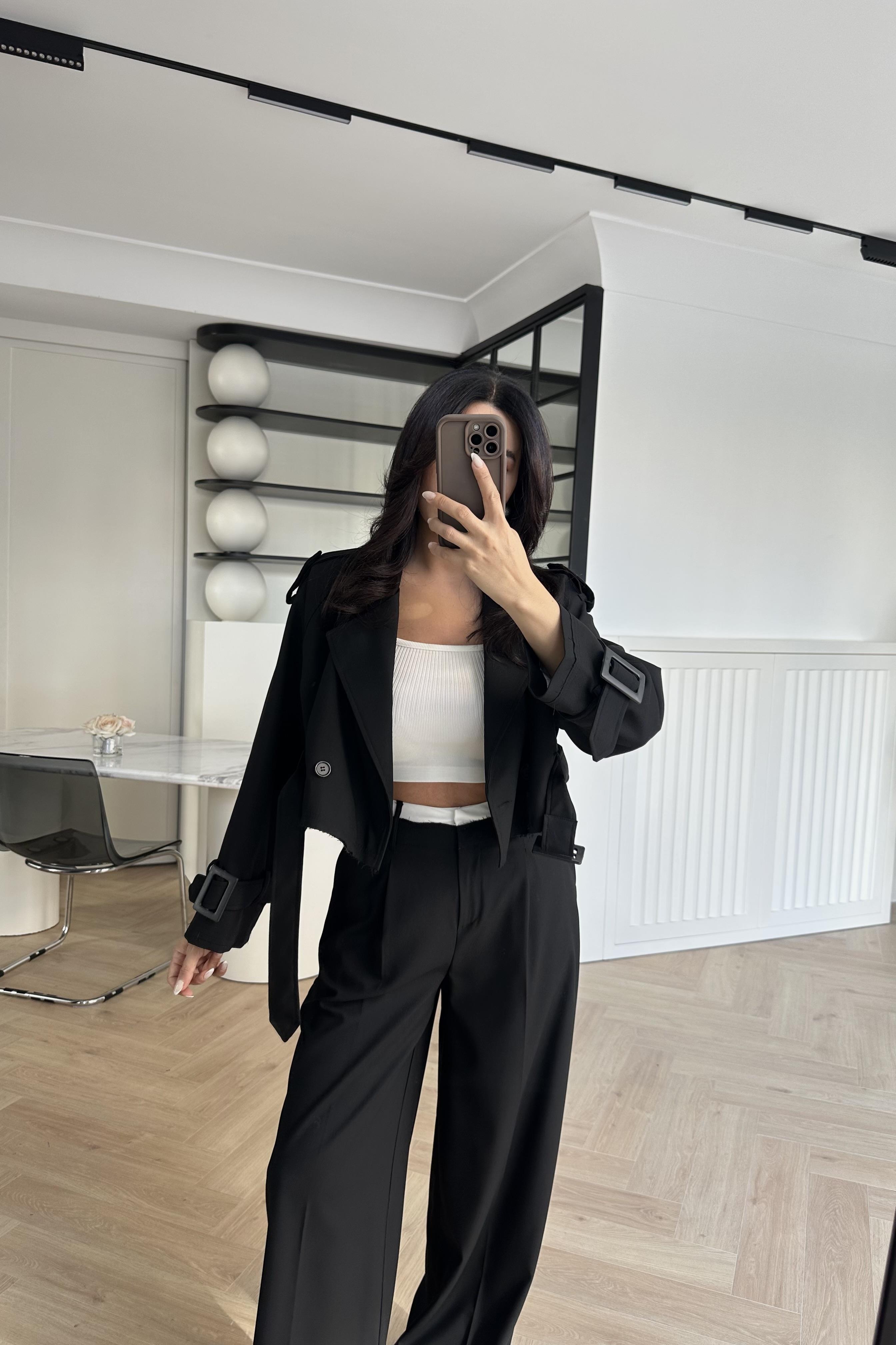 Siyah Astarlı Kısa Premium Trençkot