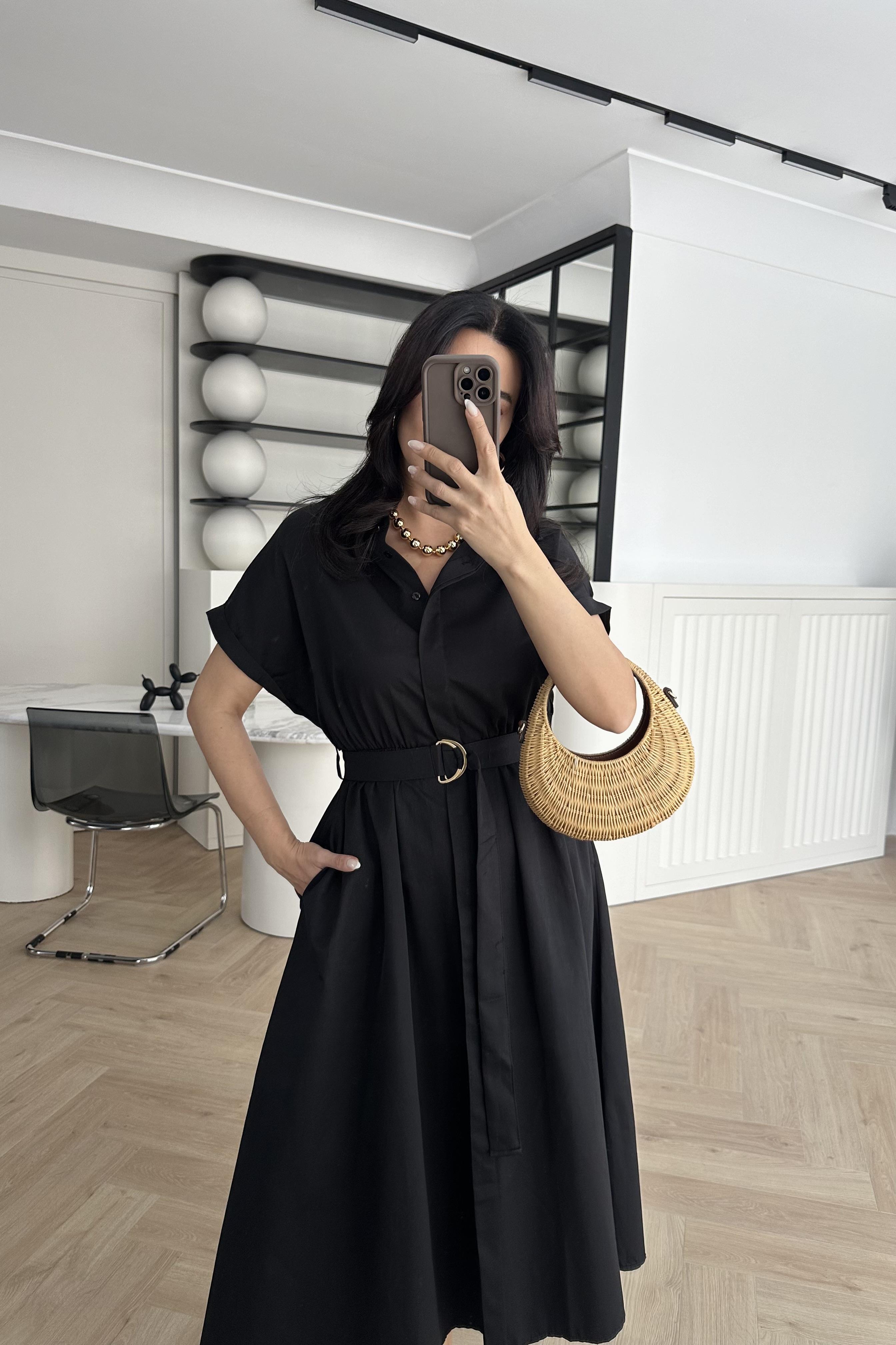 Siyah Cep Detaylı Kemerli Gömlek Elbise