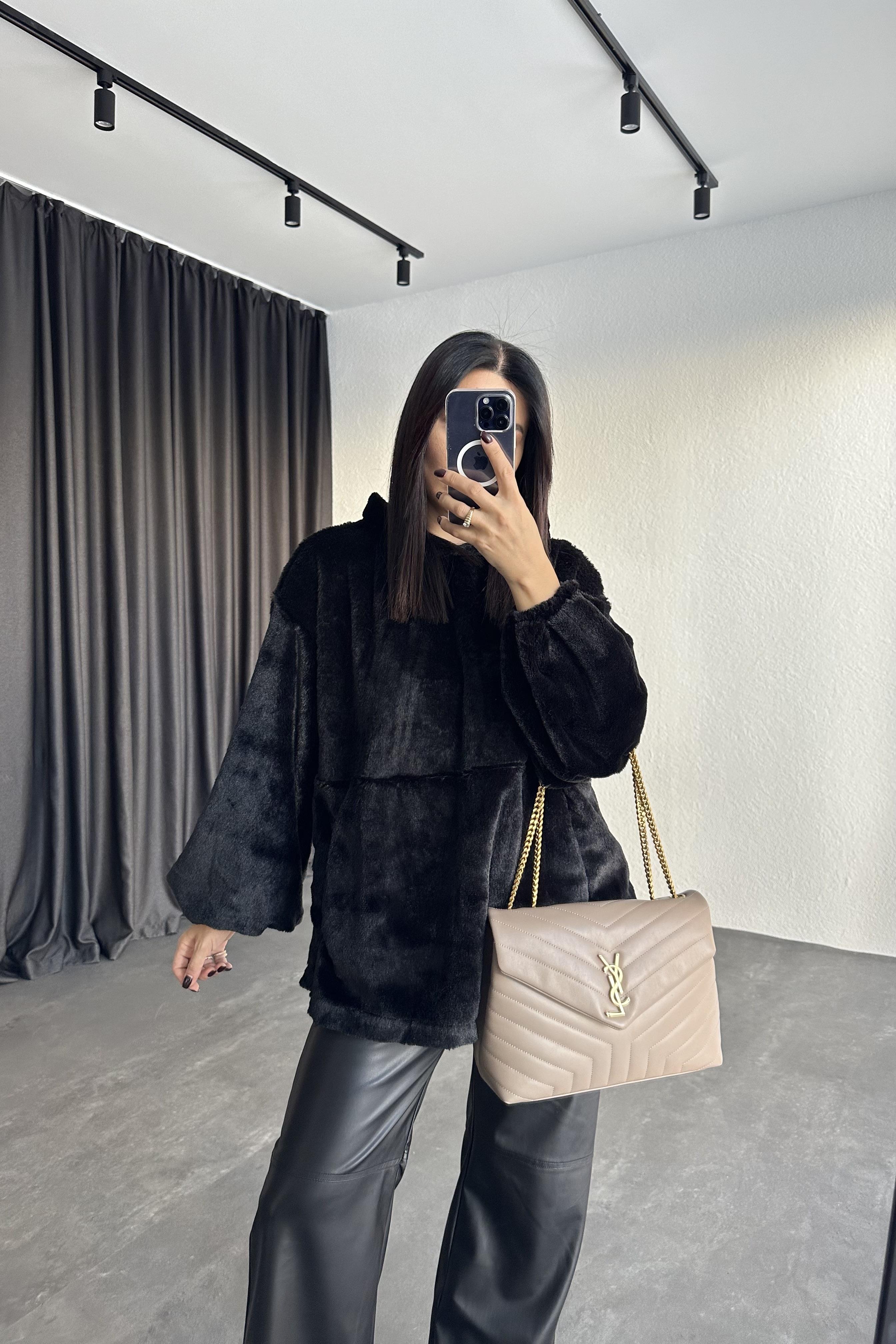 Siyah Renk Kanguru Cepli Massimo Peluş Sweatshirt