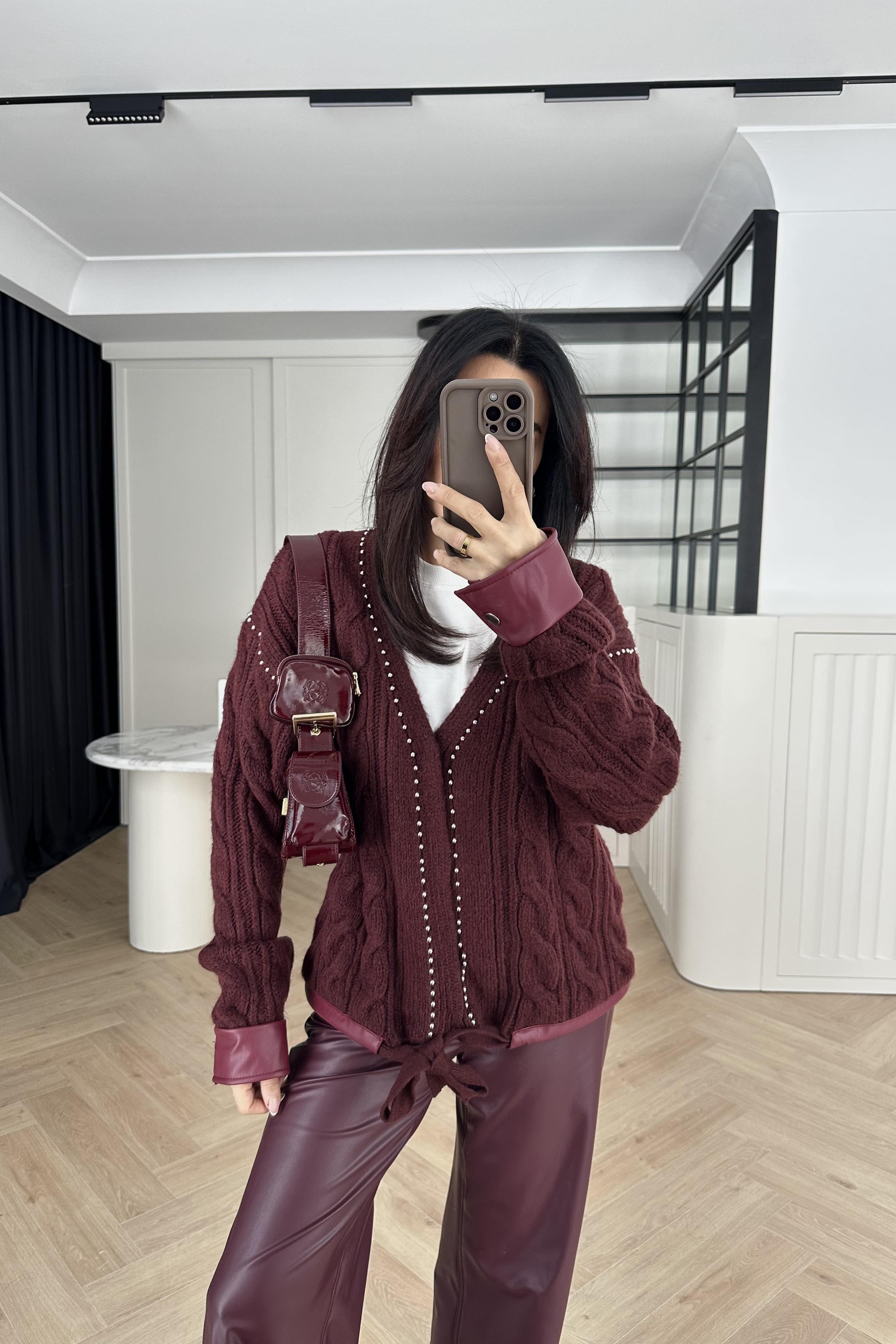 Twst Bordo Zımbalı Hırka