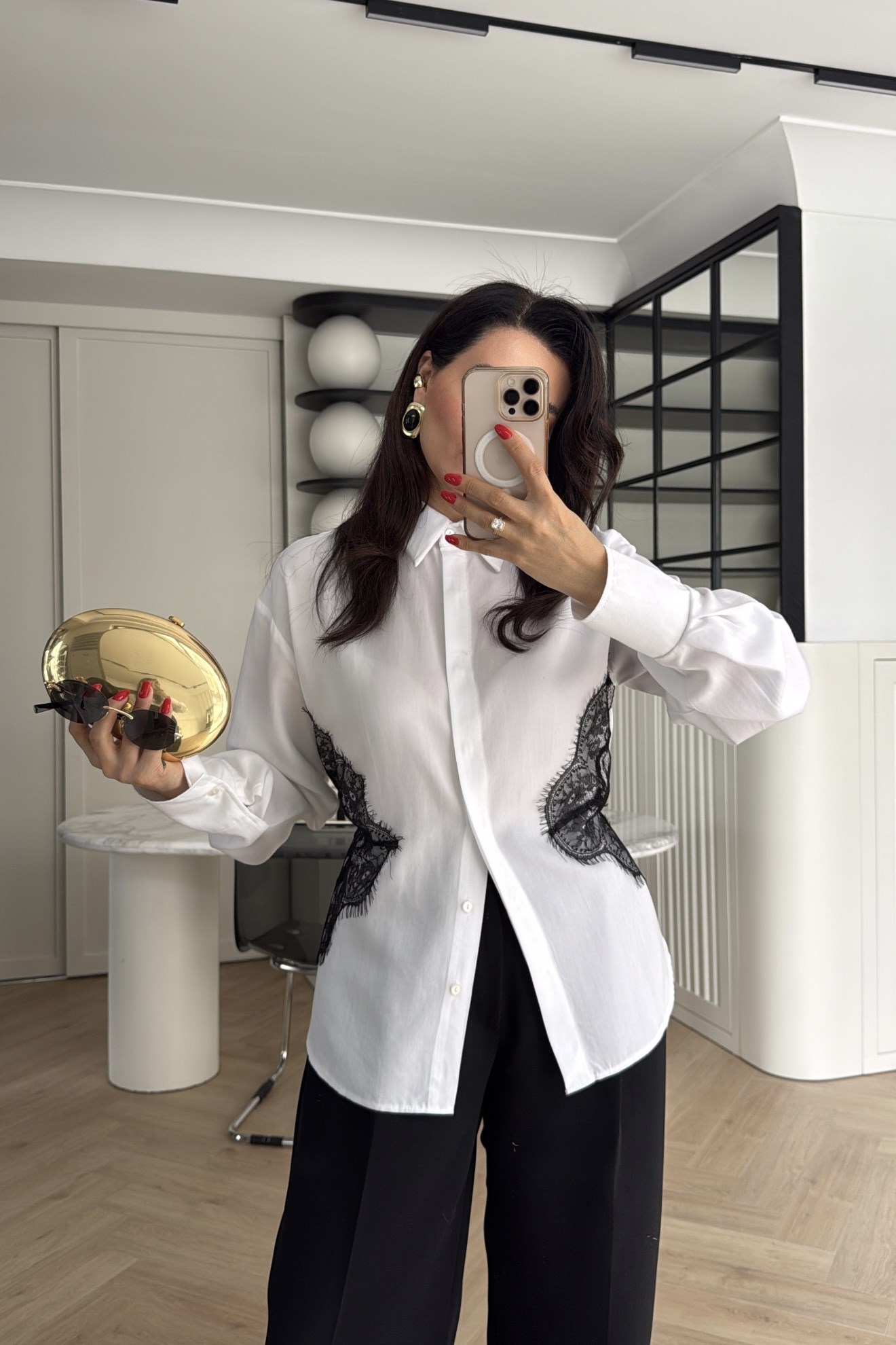 YAN PANEL DANTEL İŞLEMELİ POPLİN GÖMLEK BEYAZ