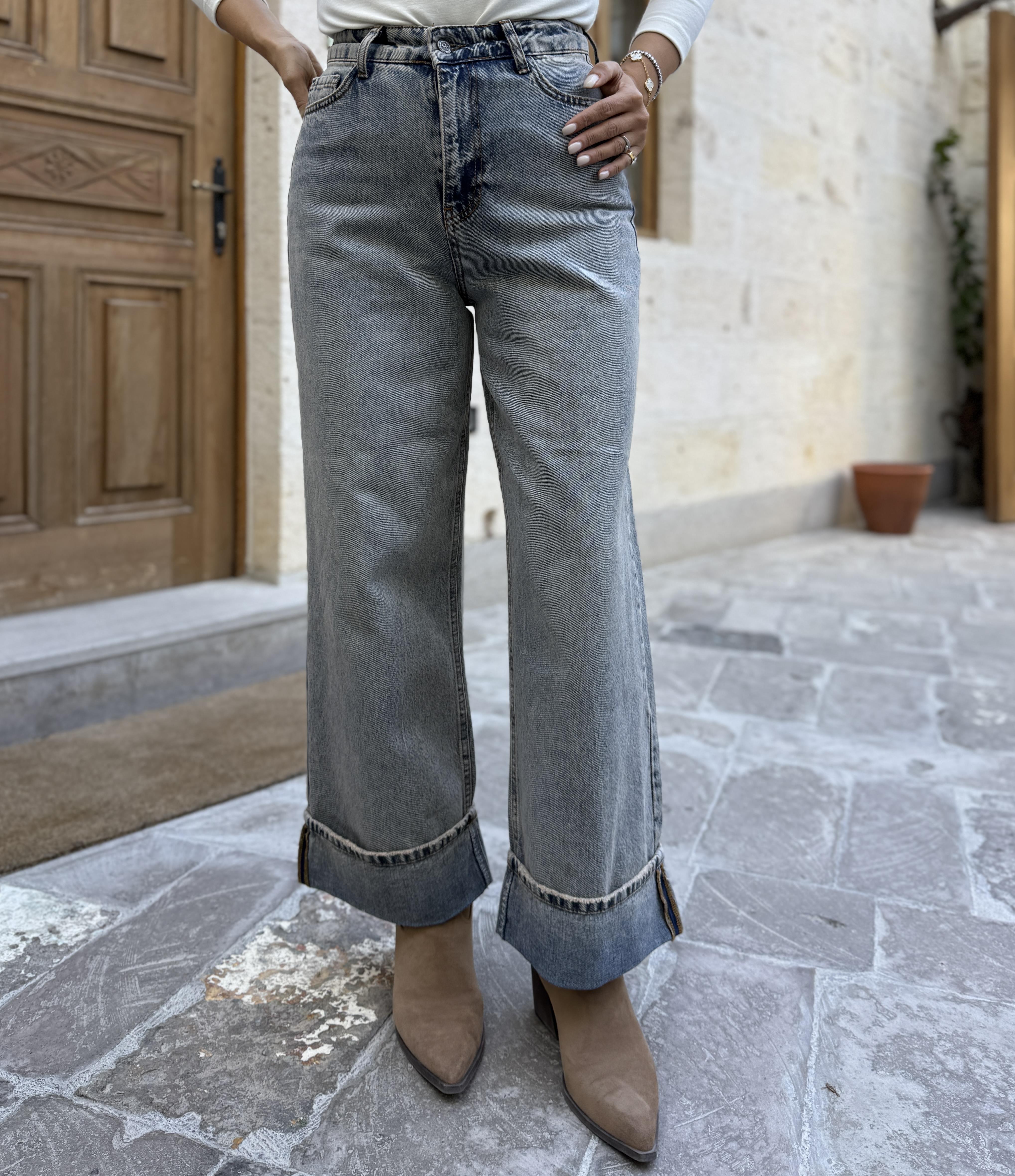 YIKAMALI AÇIK AÇIK RENK PAÇASI KATLI JEAN