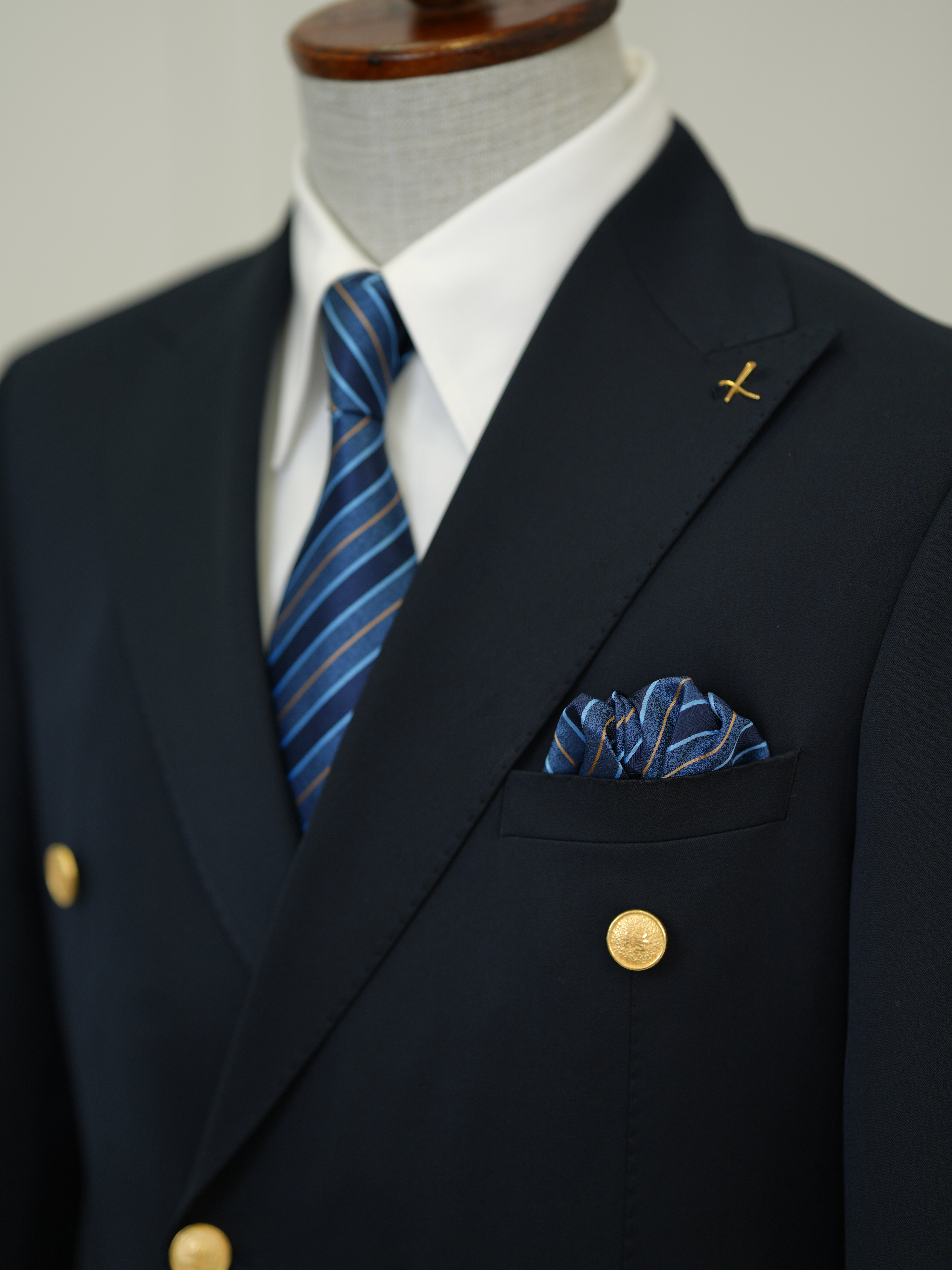 Erkek Premium İtalyan Stil Slim Fit Erkek Punto Dikişli Torba Cepli Yarım Astarlı Kruvaze Ceket - Koyu Lacivert