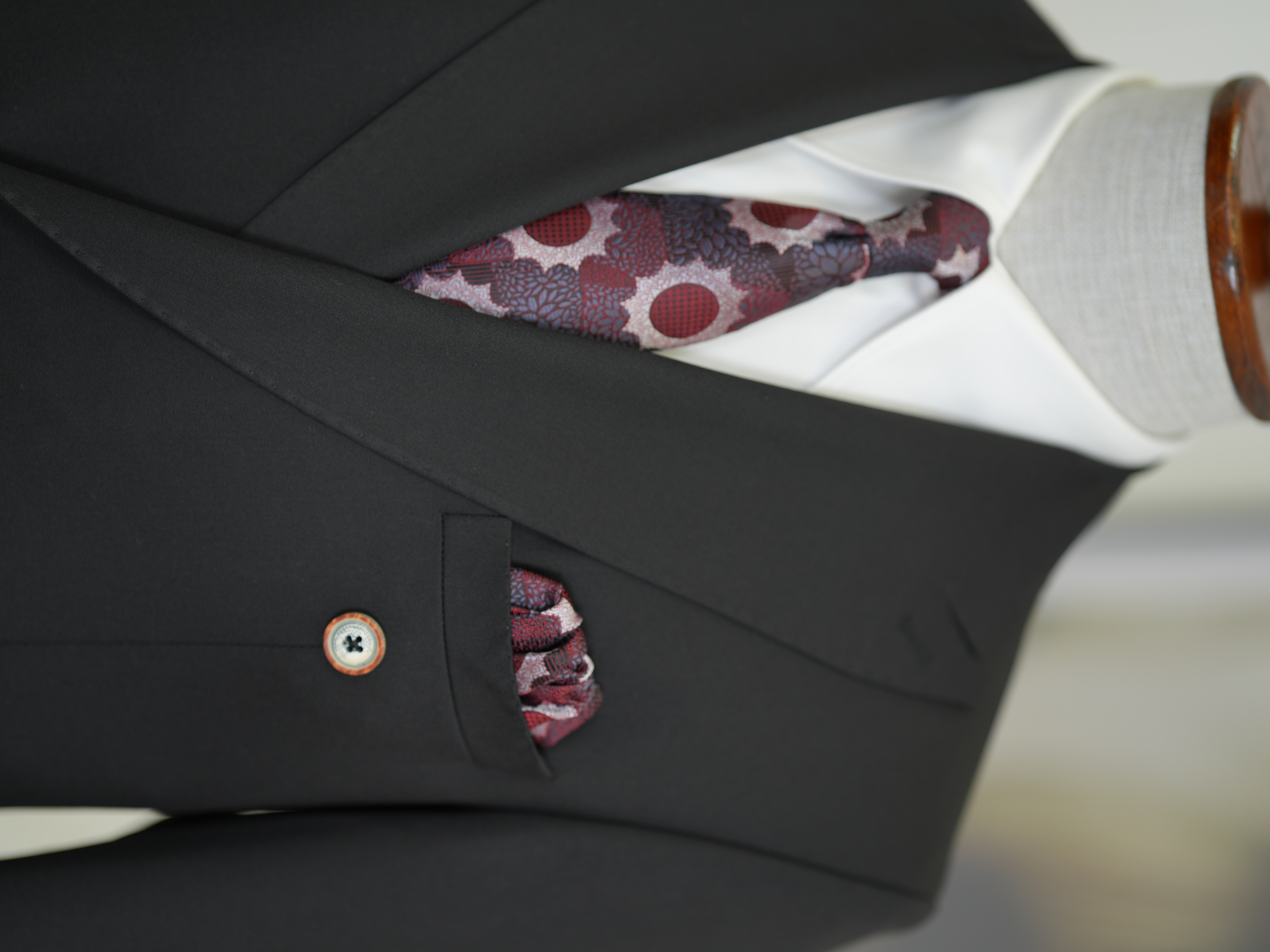 Erkek Premium İtalyan Stil Slim Fit Erkek Punto Dikişli Torba Cepli Yarım Astarlı Kruvaze Ceket-Siyah