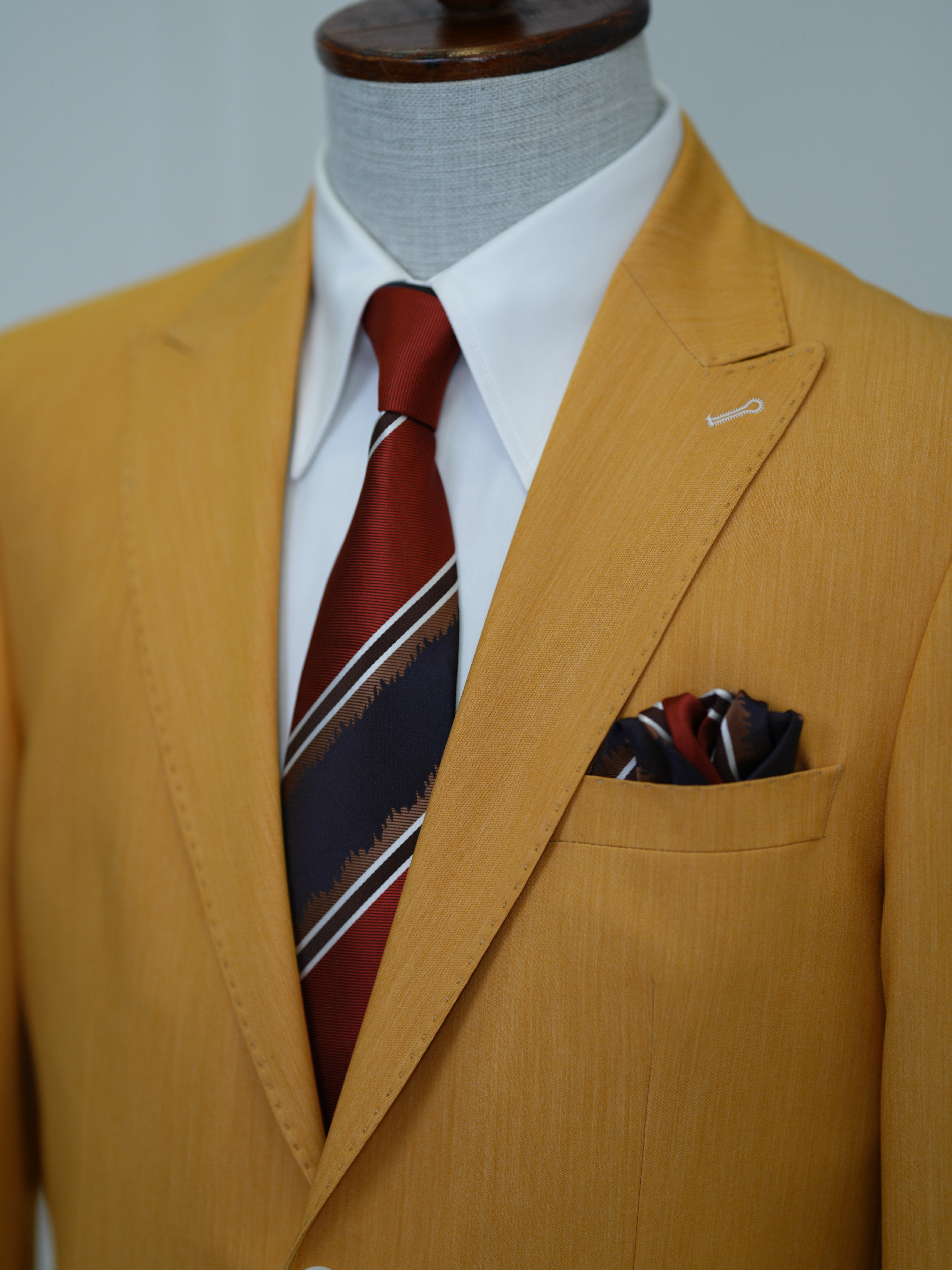Erkek Premium İtalyan Stil Slim Fit Erkek Punto Dikişli Torba Cepli Yarım Astarlı Ceket - Sarı