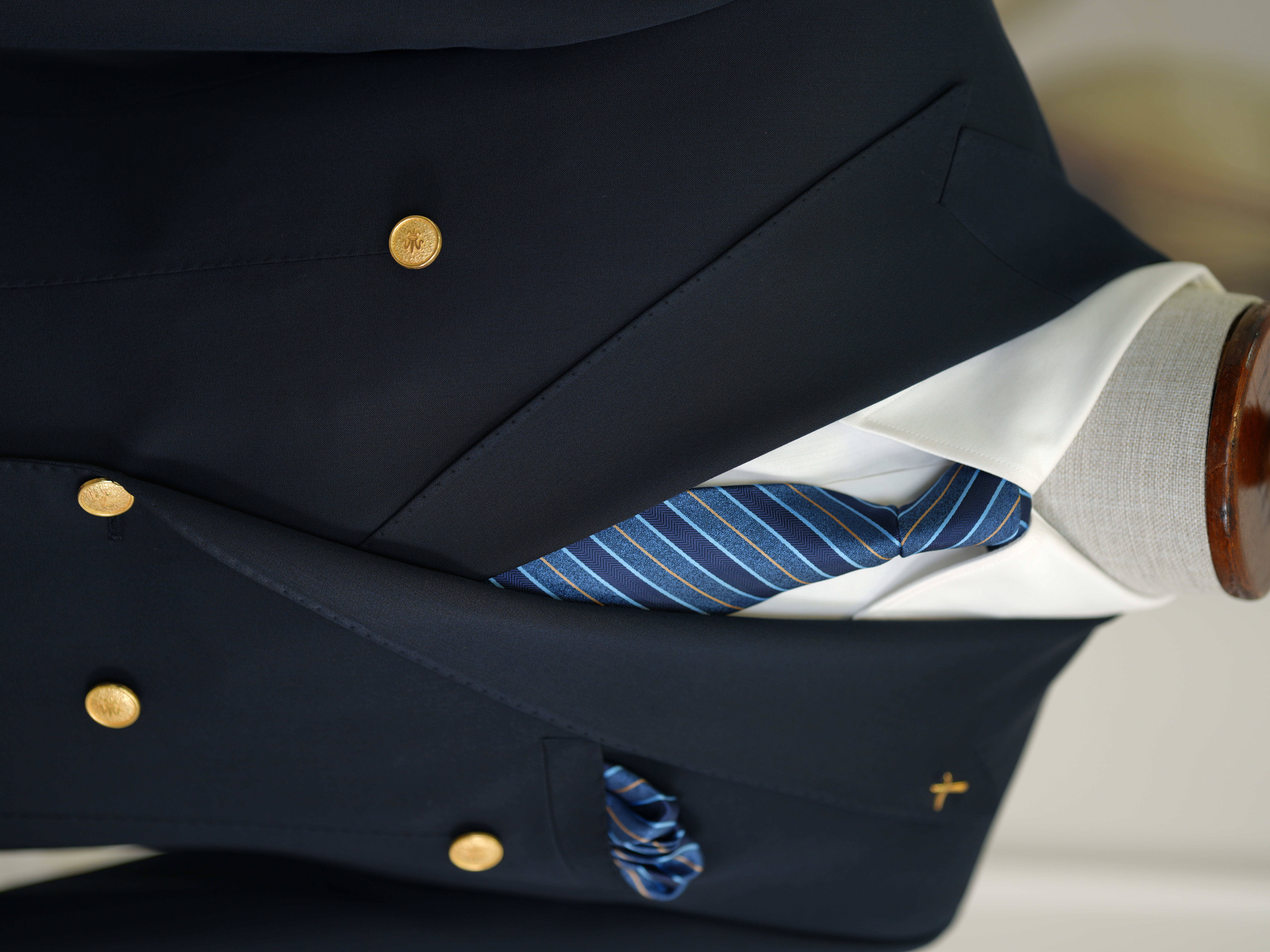 Erkek Premium İtalyan Stil Slim Fit Erkek Punto Dikişli Torba Cepli Yarım Astarlı Kruvaze Ceket - Koyu Lacivert
