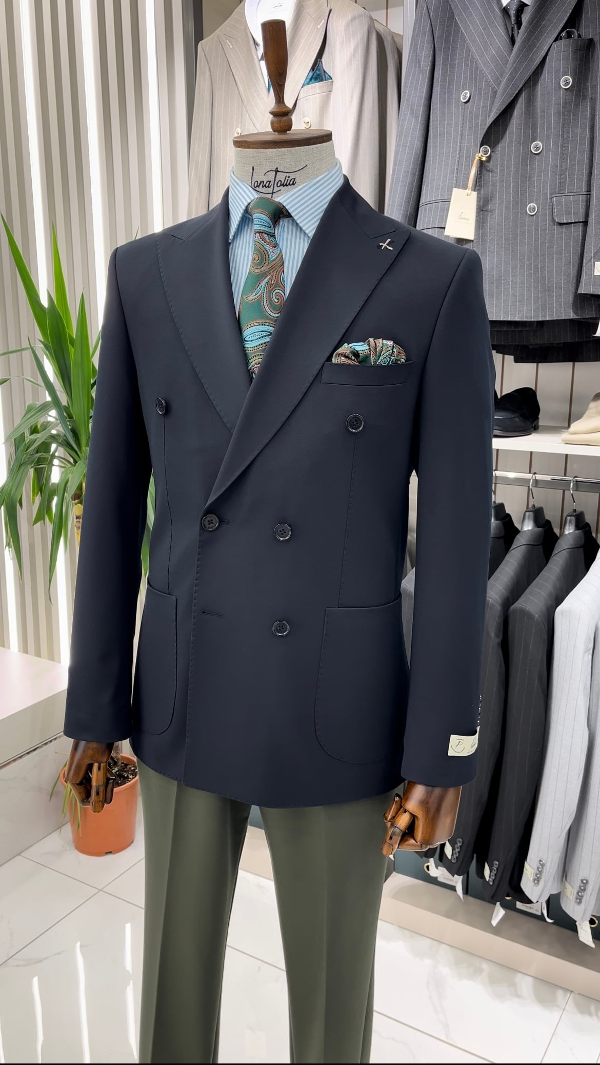Erkek Premium İtalyan Stil Slim Fit Erkek Punto Dikişli Torba Cepli Yarım Astarlı Kruvaze Ceket - Koyu Lacivert