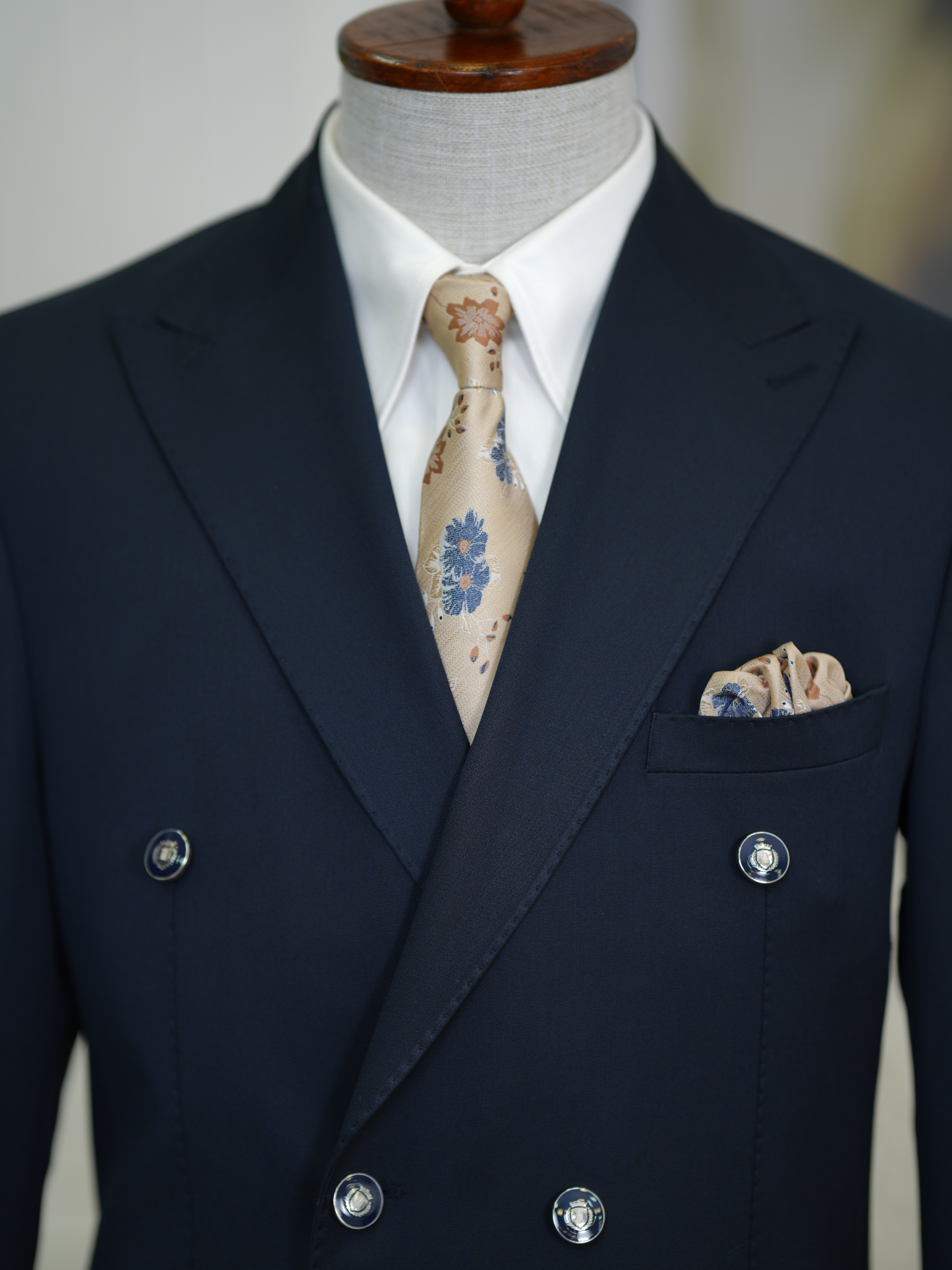 Erkek Premium İtalyan Stil Slim Fit Erkek Punto Dikişli Torba Cepli Yarım Astarlı Kruvaze Ceket - Koyu Lacivert