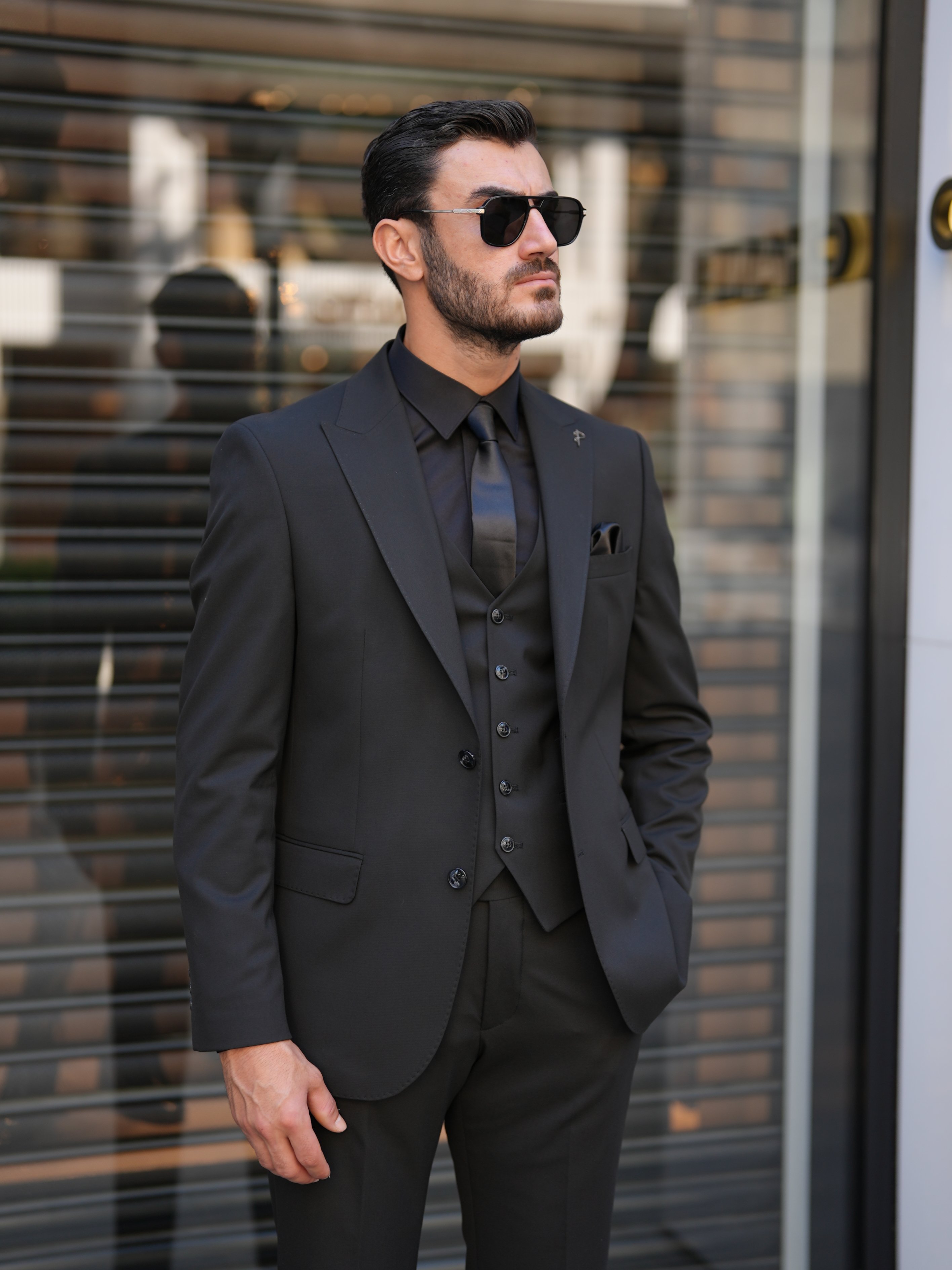 Erkek Slim Fit İtalyan Stil Takım Elbise - Siyah